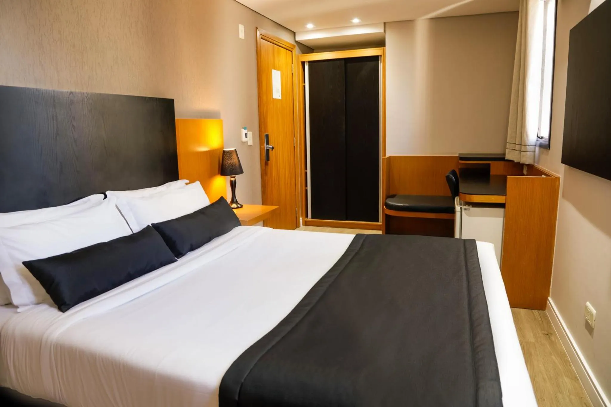 Bed in Slaviero Curitiba Batel