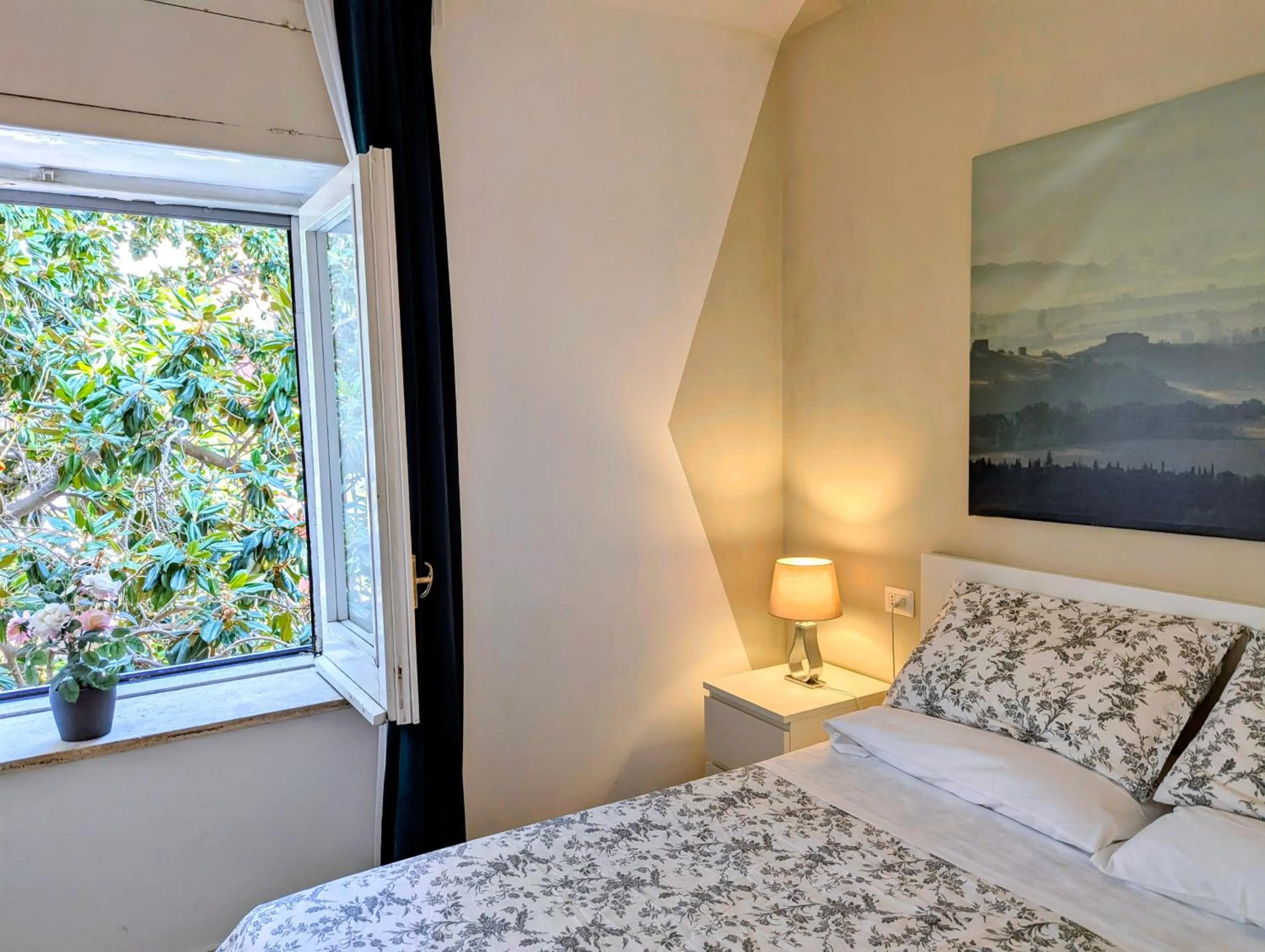 Bed in La Locanda Dell'Arte-Museo