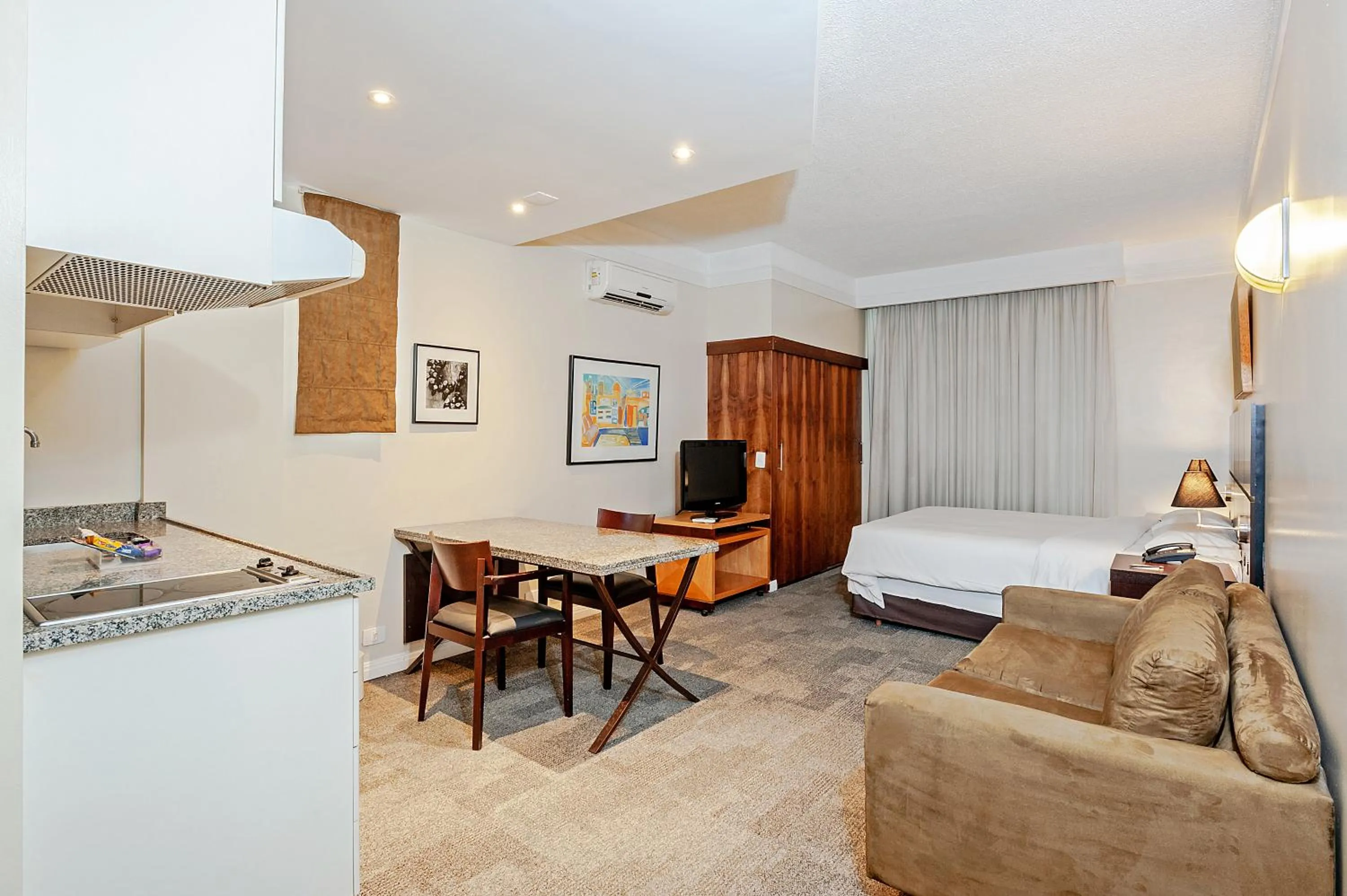 Bed in Slaviero Curitiba Shopping