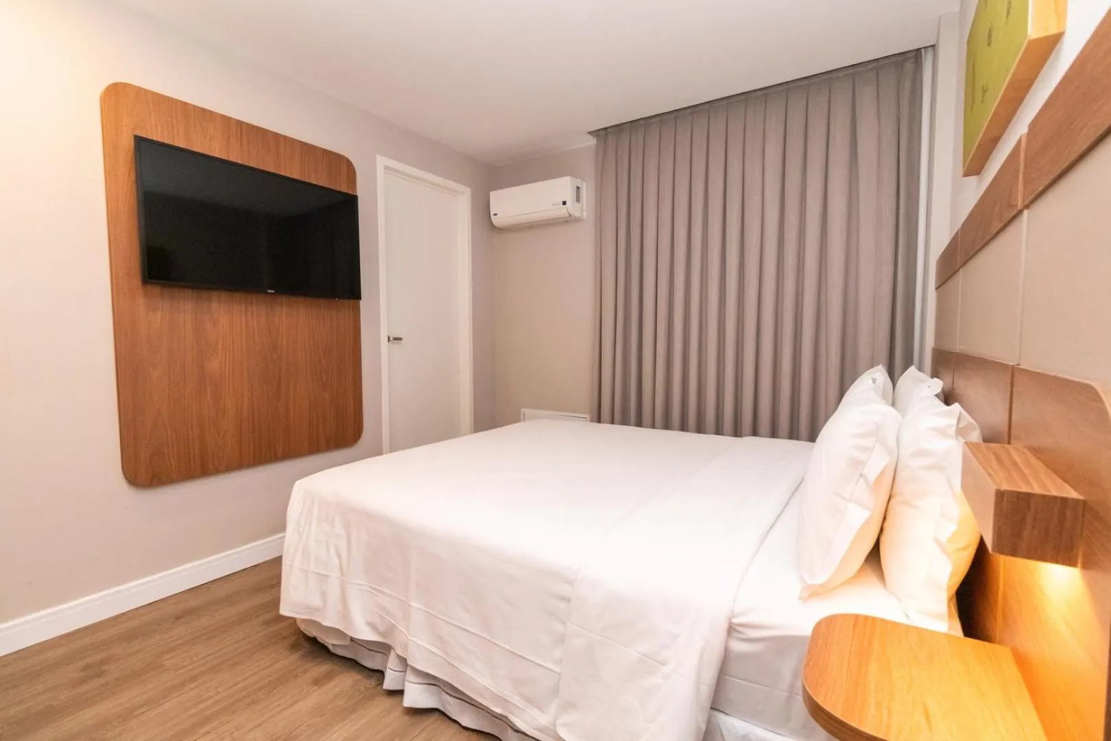 Bed in Slaviero Curitiba Shopping