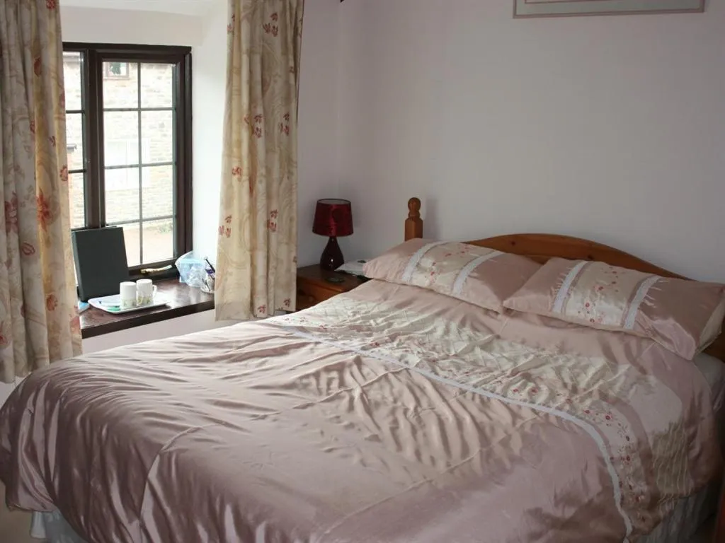 Bedroom, Bed in The Old School House Bed and Breakfast