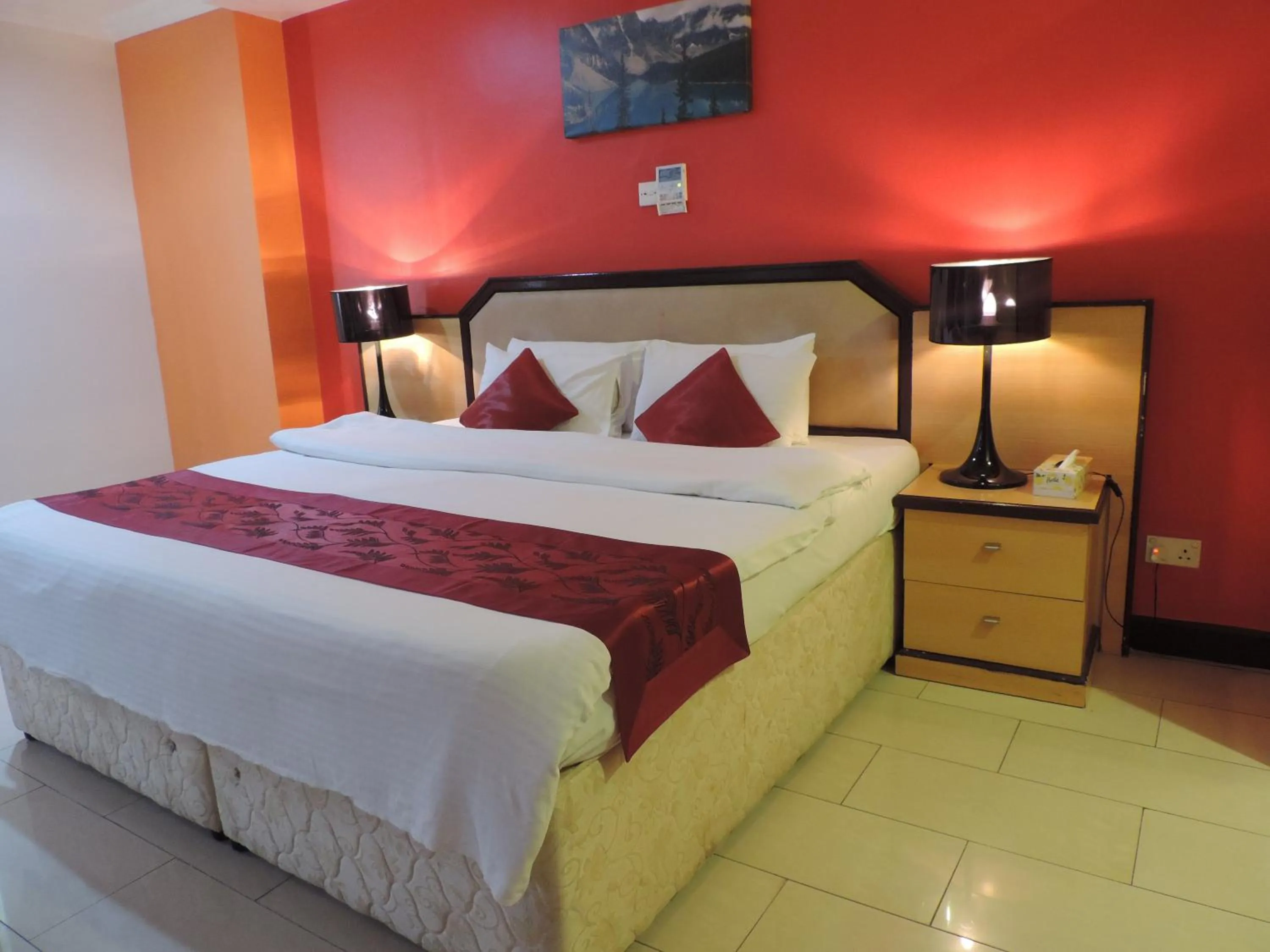 Bedroom, Bed in Mayfair Hotel