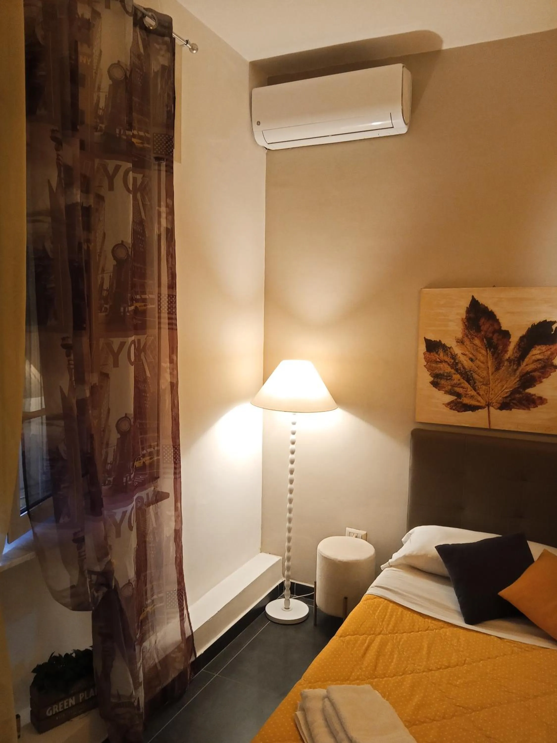 Bed in B&B La Fenice