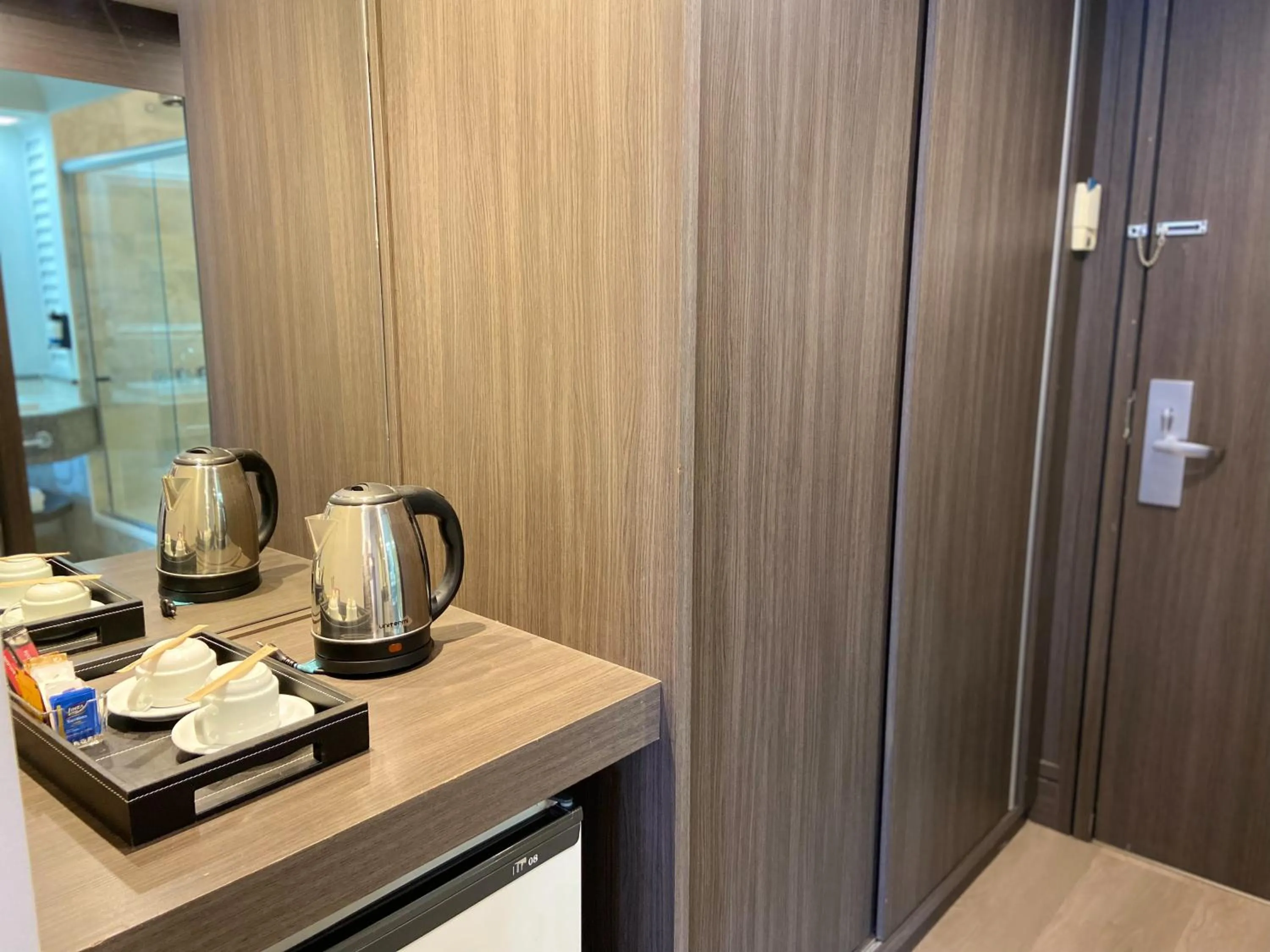 Coffee/tea facilities in Slaviero Curitiba Centro