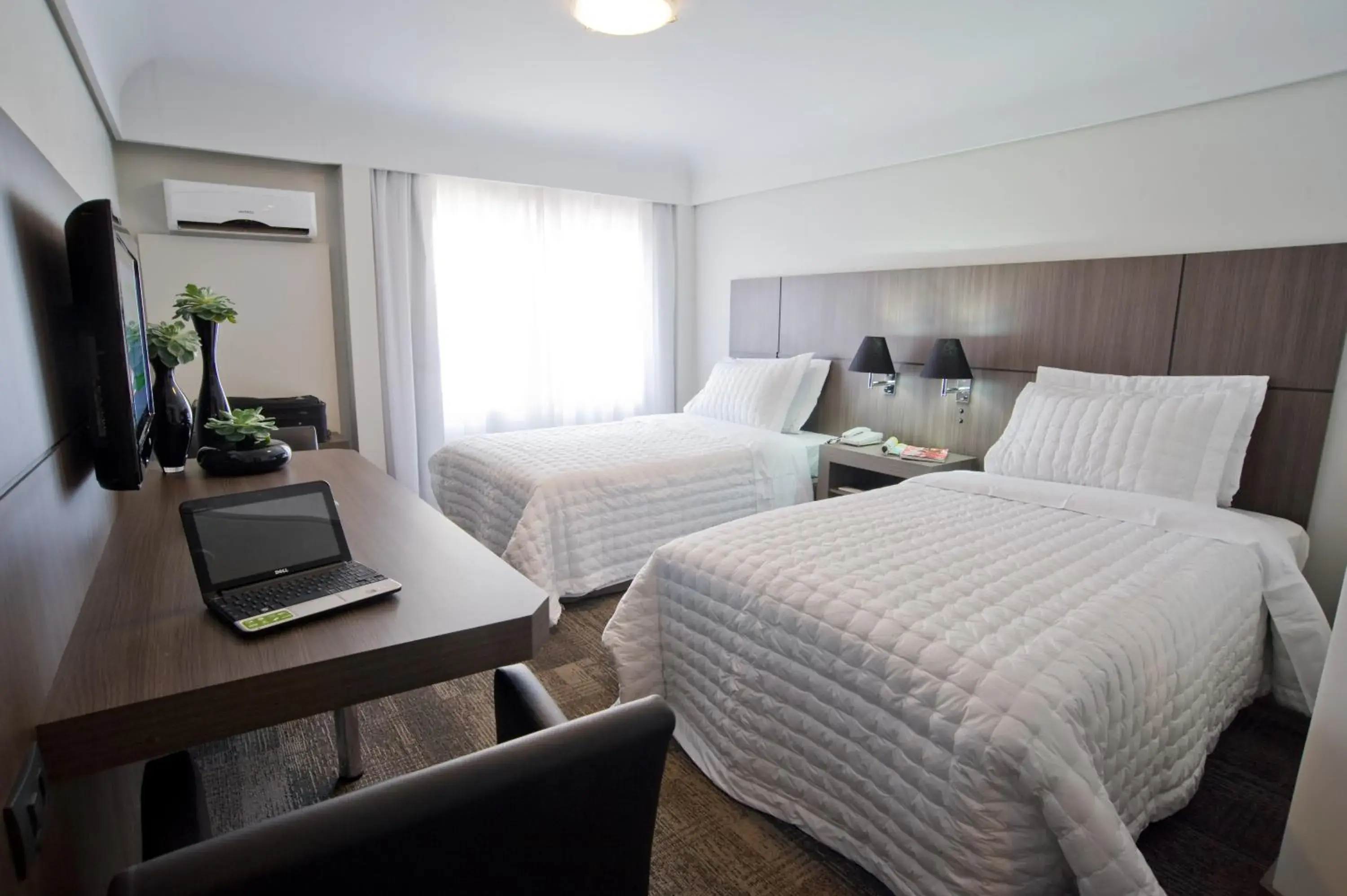 Luxury Twin Room - single occupancy in Slaviero Curitiba Centro Luxury Twin Room - single occupancy in Slaviero Curitiba Centro