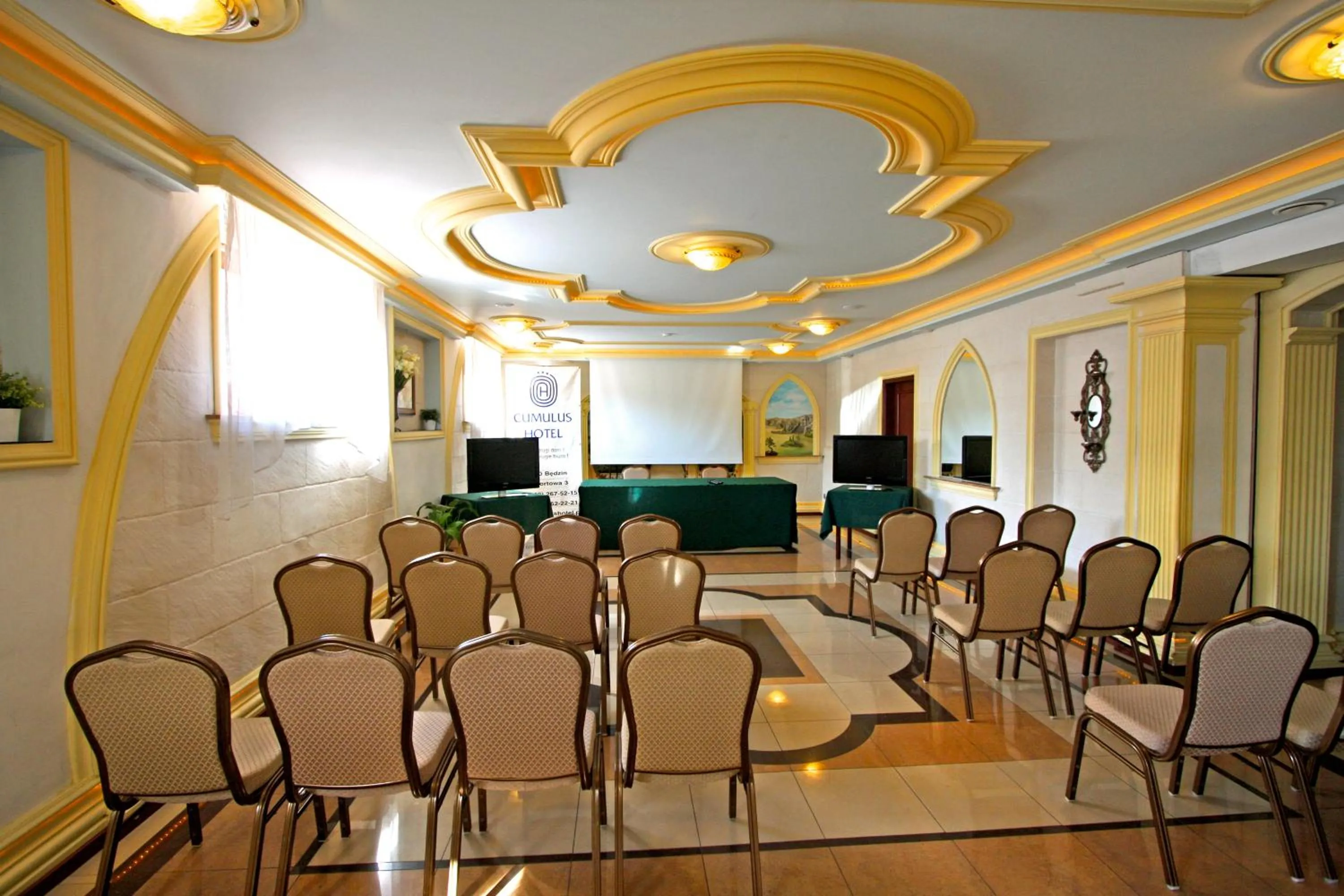 Business facilities in Cumulus Hotel