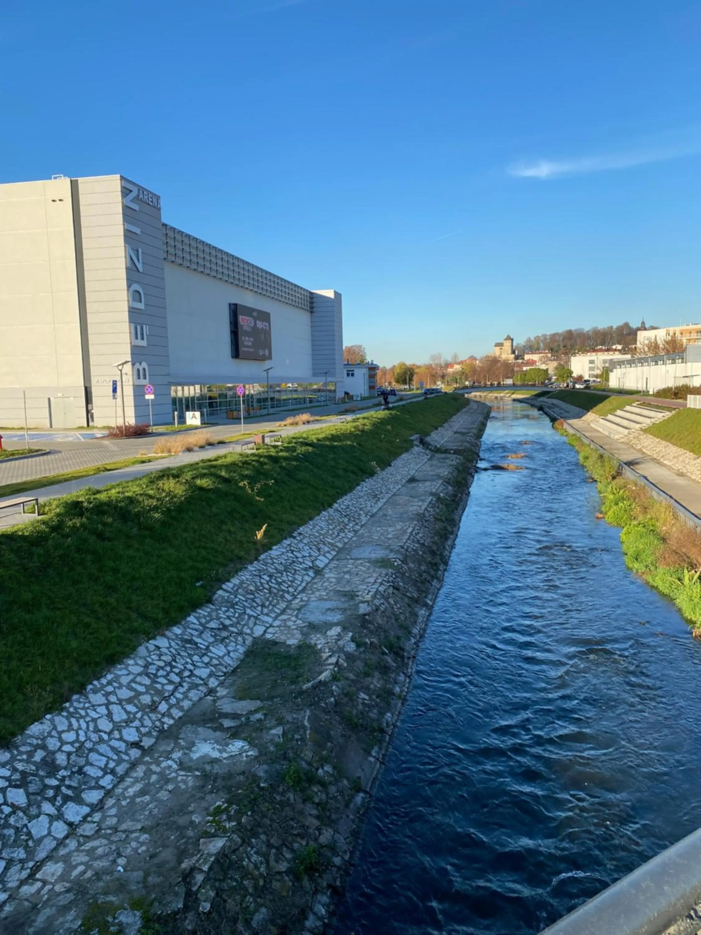 Hiking in Cumulus Hotel