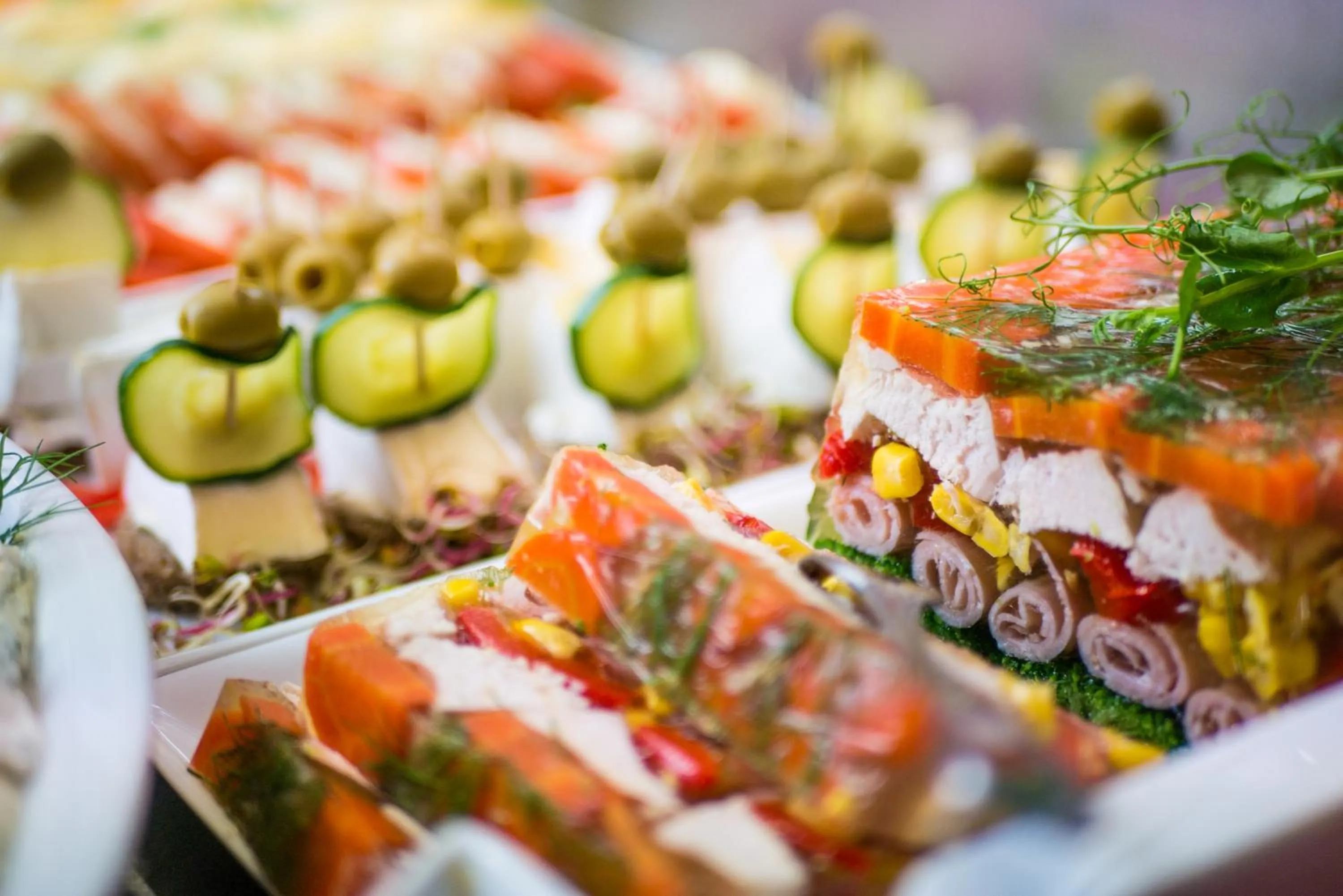 Food and drinks in Cumulus Hotel