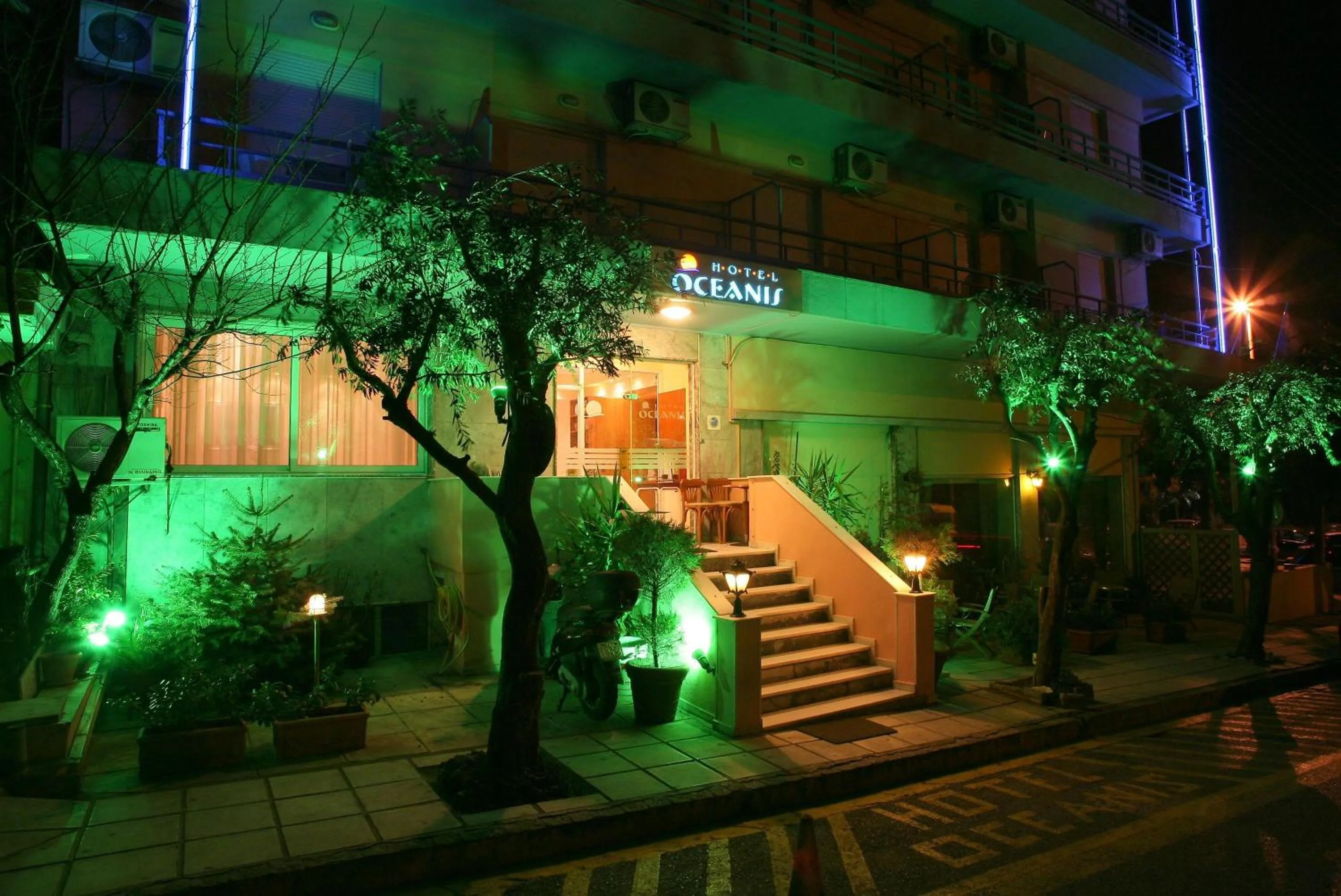 Facade/entrance in Oceanis