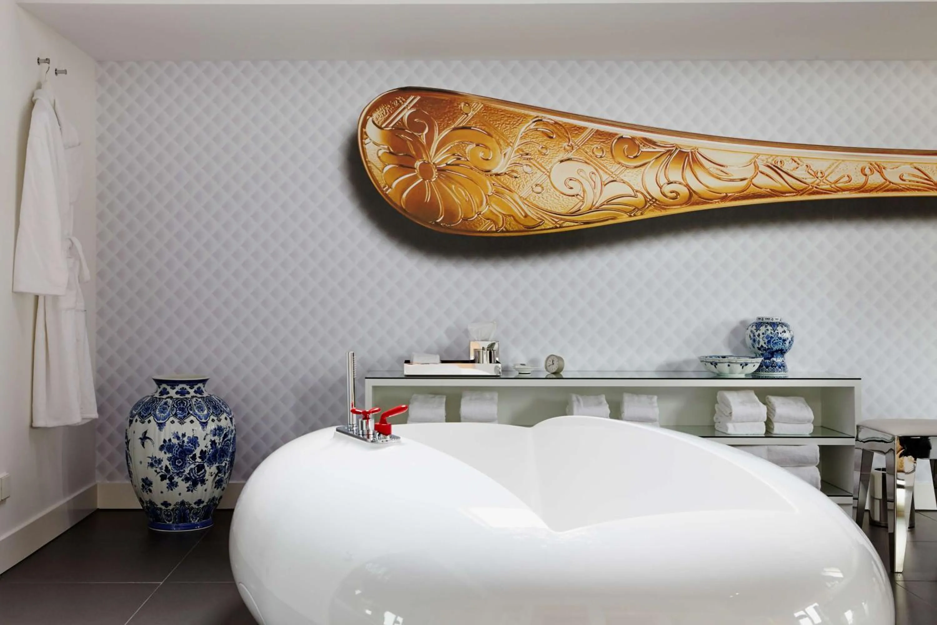 Bathroom, Bed in Andaz Amsterdam, Prinsengracht, By Hyatt