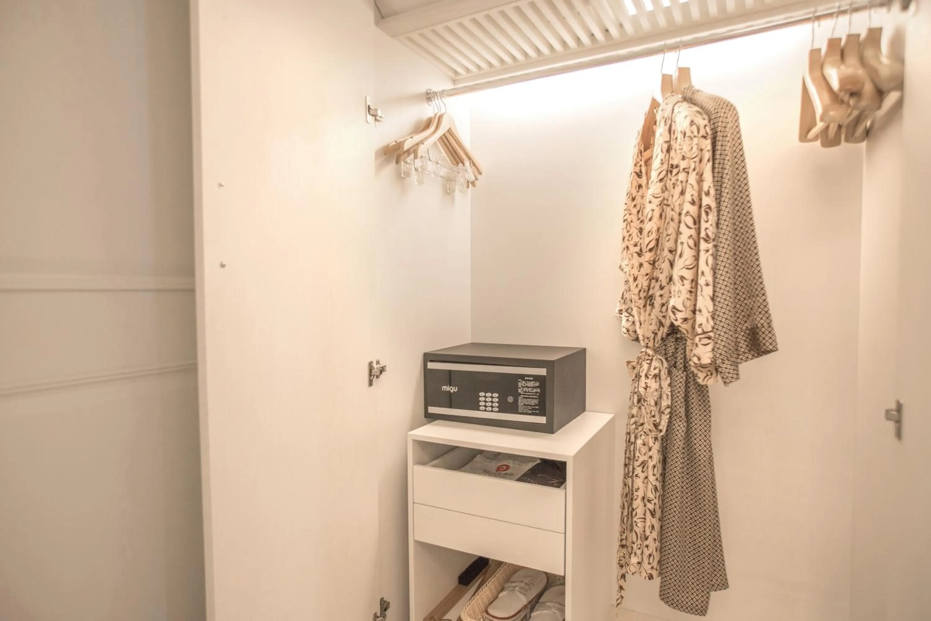 Pantower International Hotel