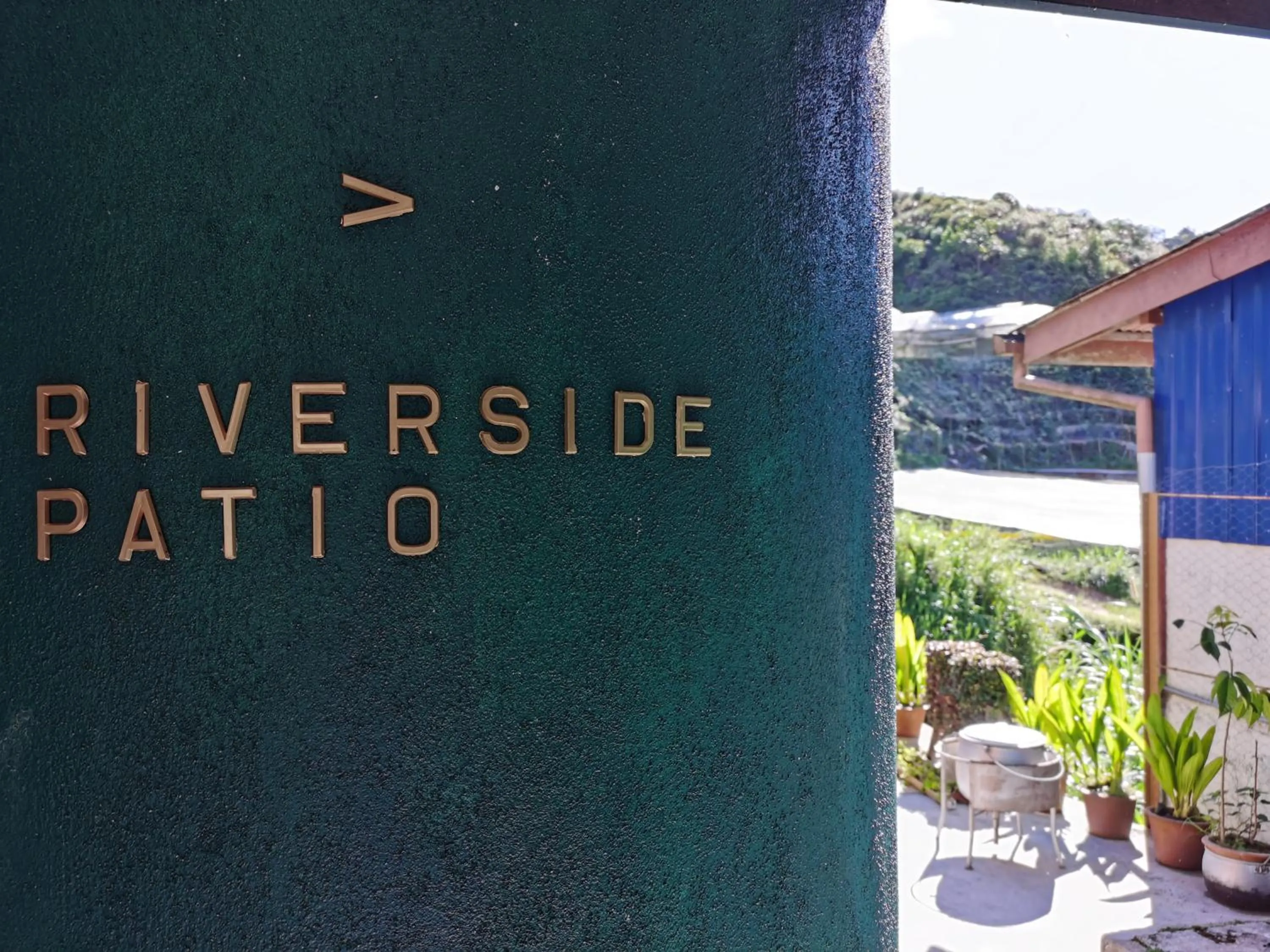 Patio in Heahtitude - Children Not Allowed