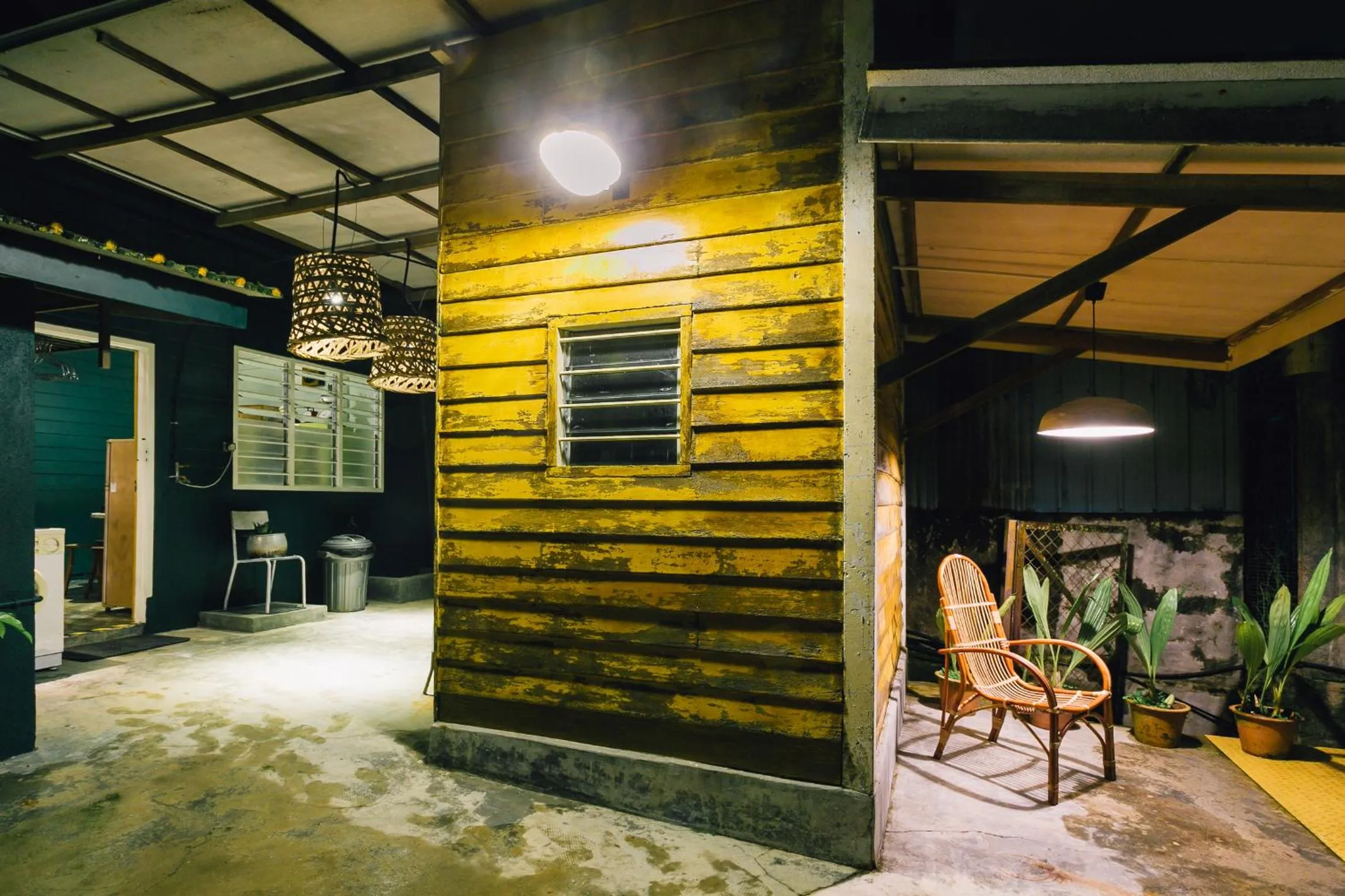 Patio in Heahtitude - Children Not Allowed