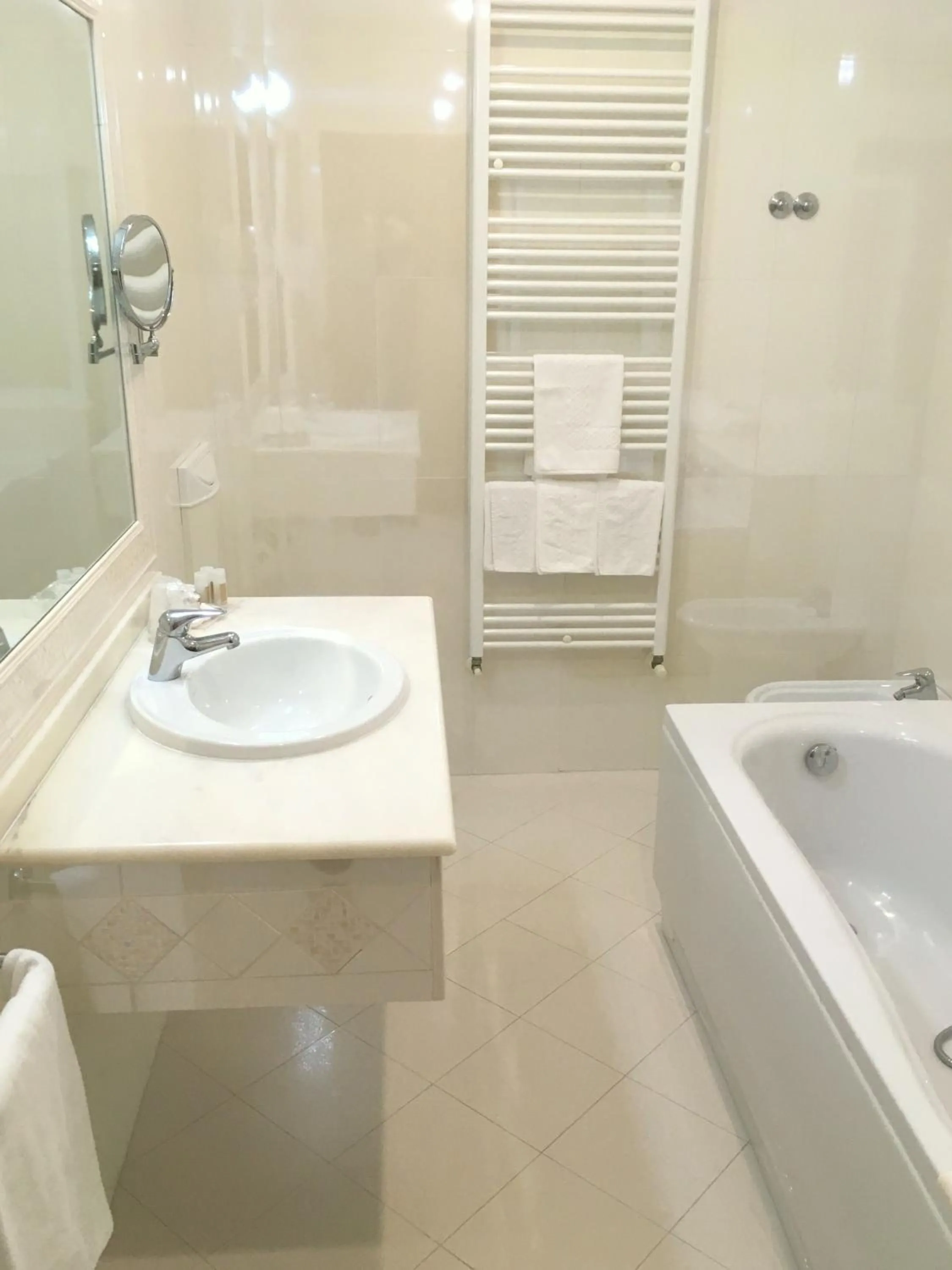 Bathroom in Hotel Internazionale Gorizia