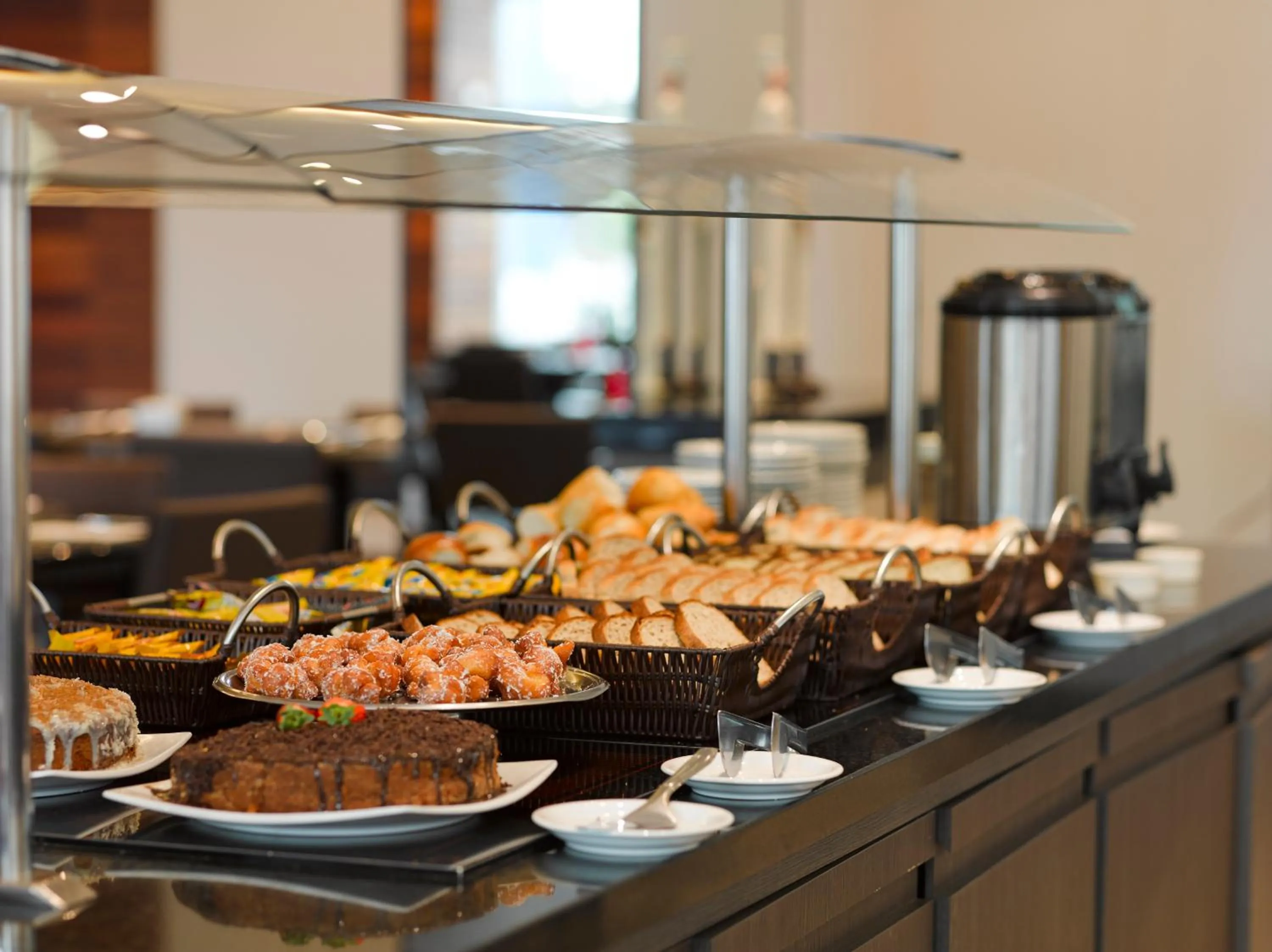 Breakfast in Bourbon Convention Hotel Ponta Grossa