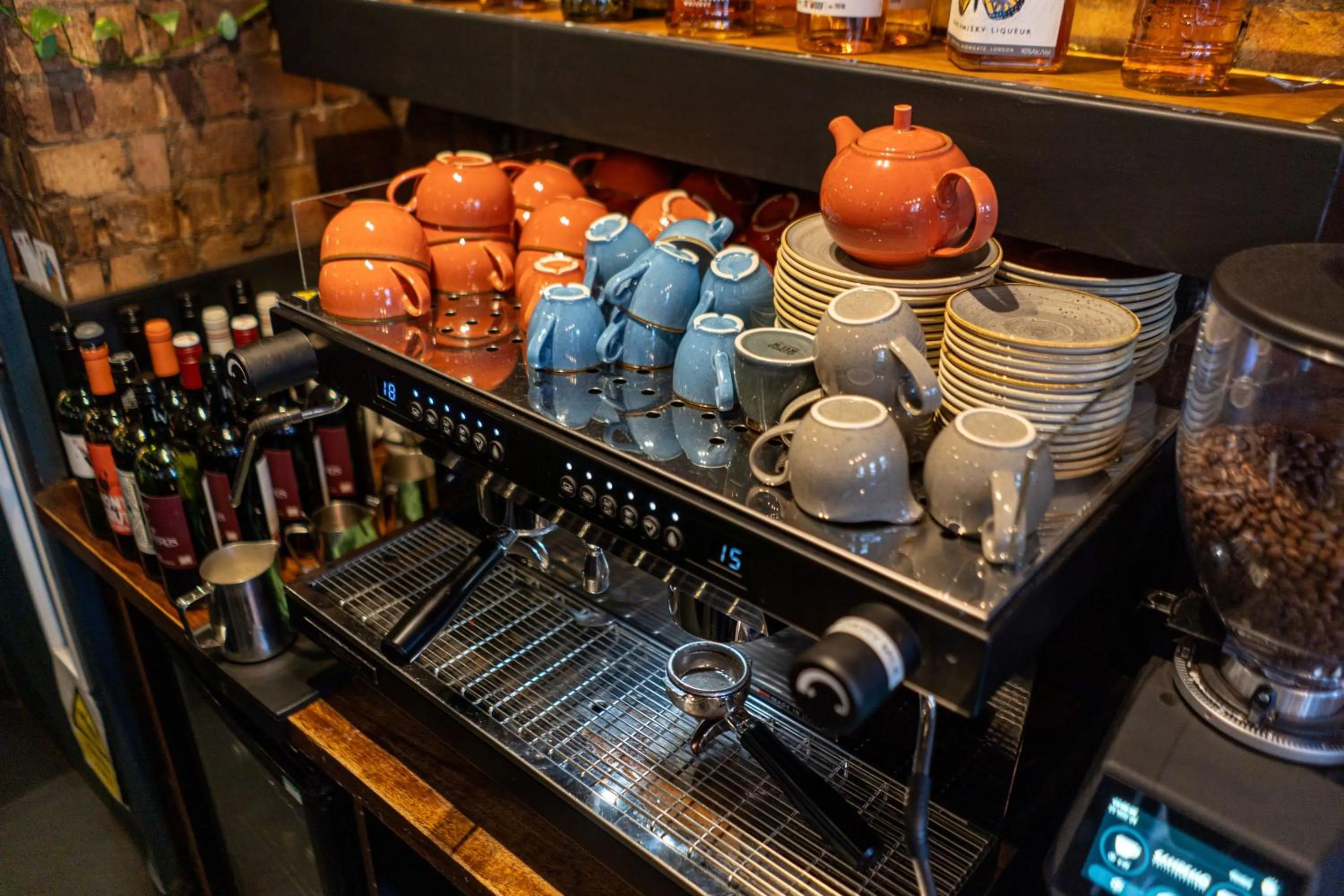 Coffee/tea facilities in PubLove @ The Steam Engine,Waterloo