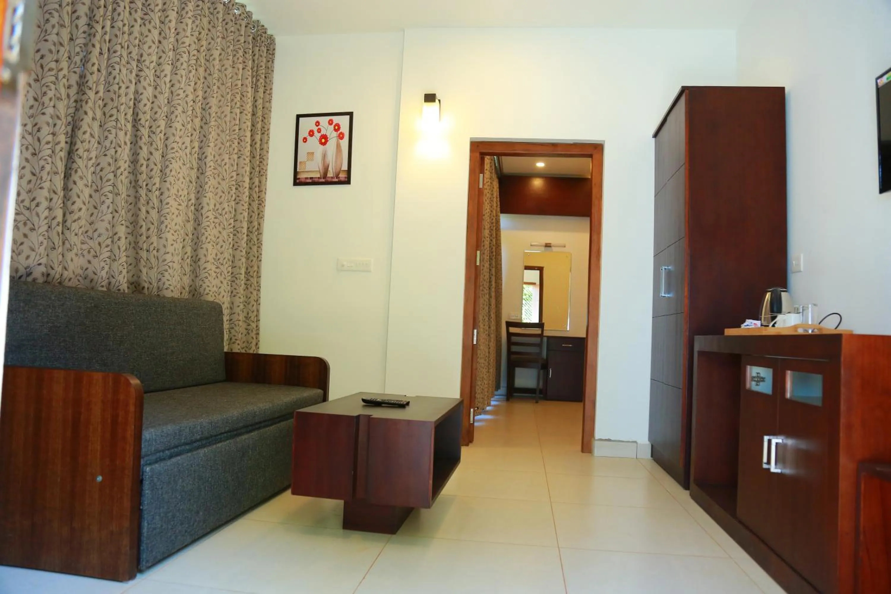 Palmtree Leaf, Munnar