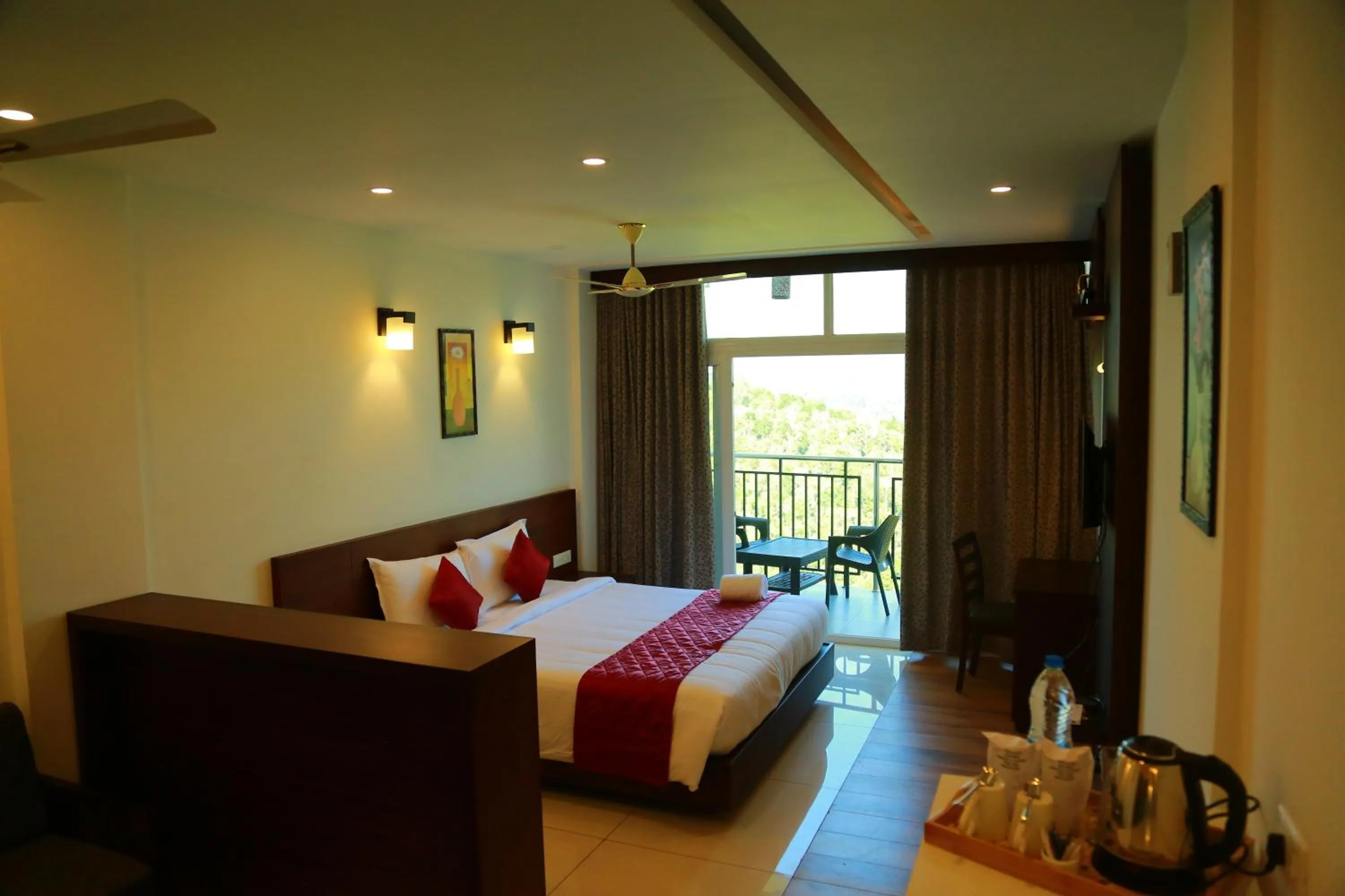 Photo of the whole room in Palmtree Leaf, Munnar