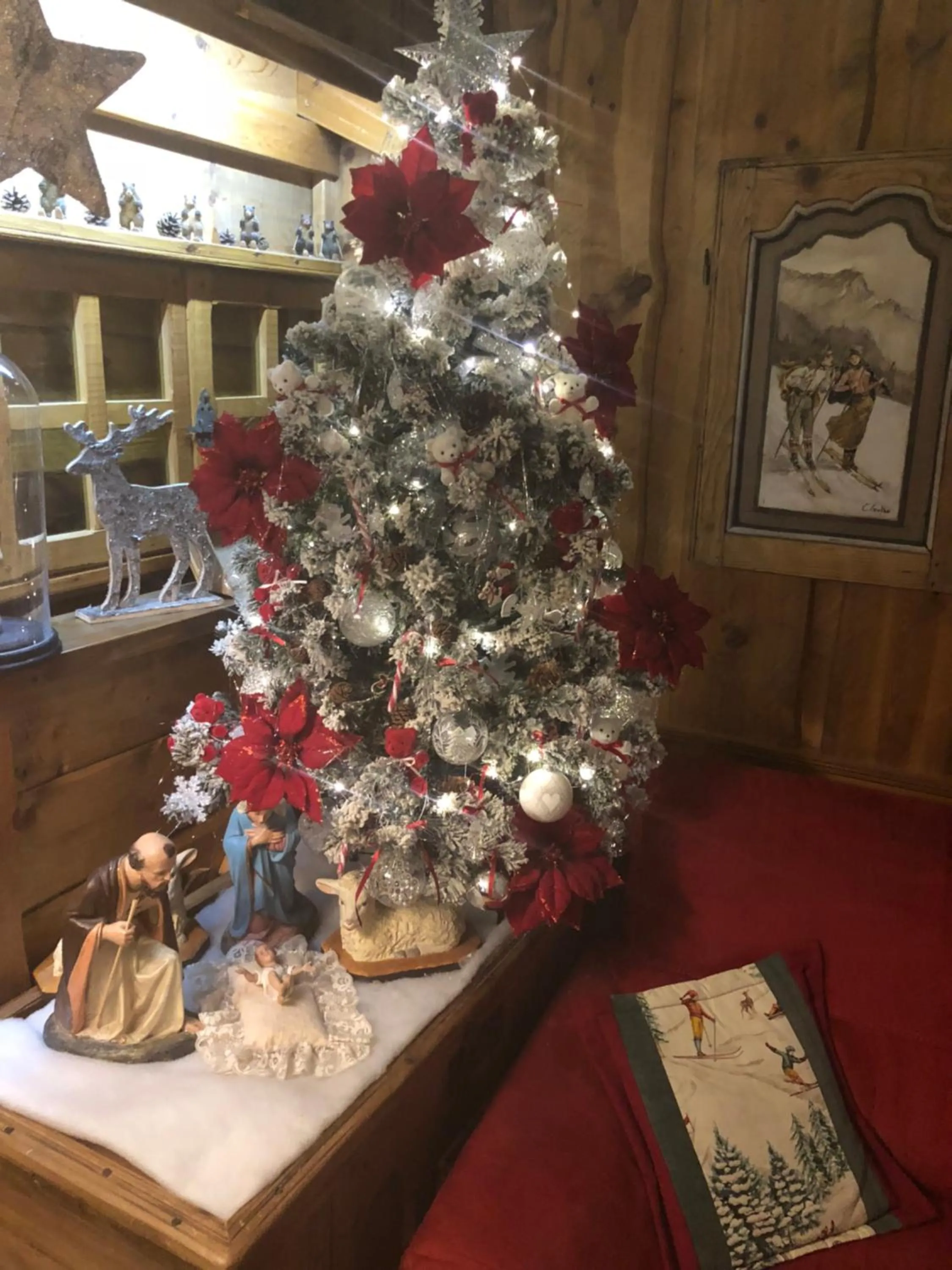Decorative detail in Hôtel Restaurant de la Chaussée