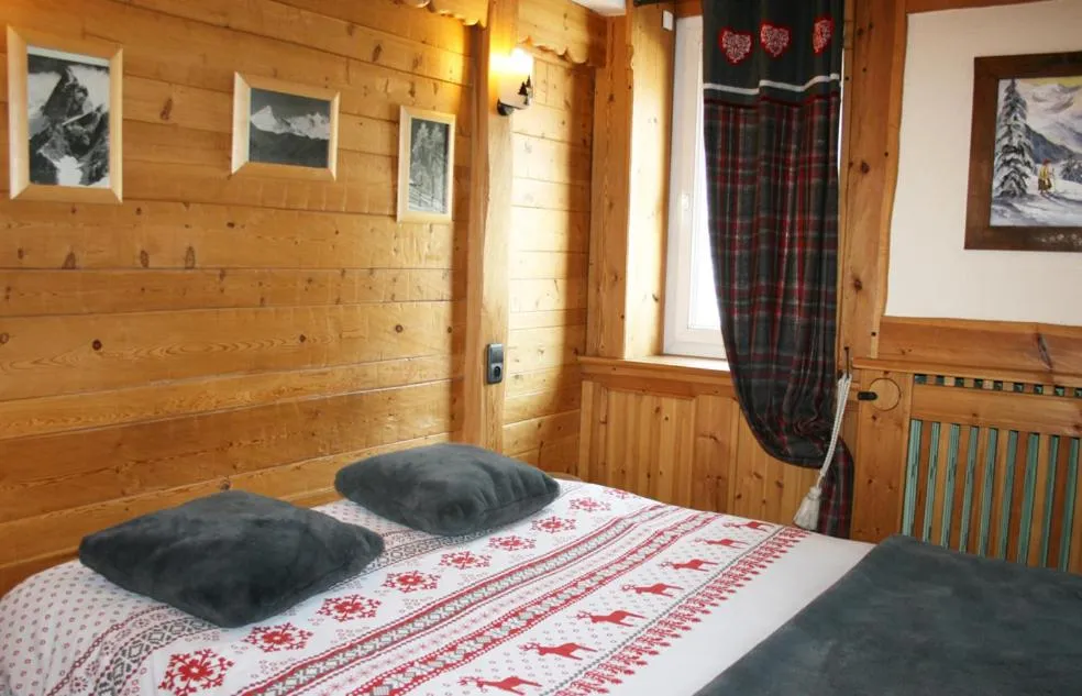 Bed in Hôtel Restaurant de la Chaussée