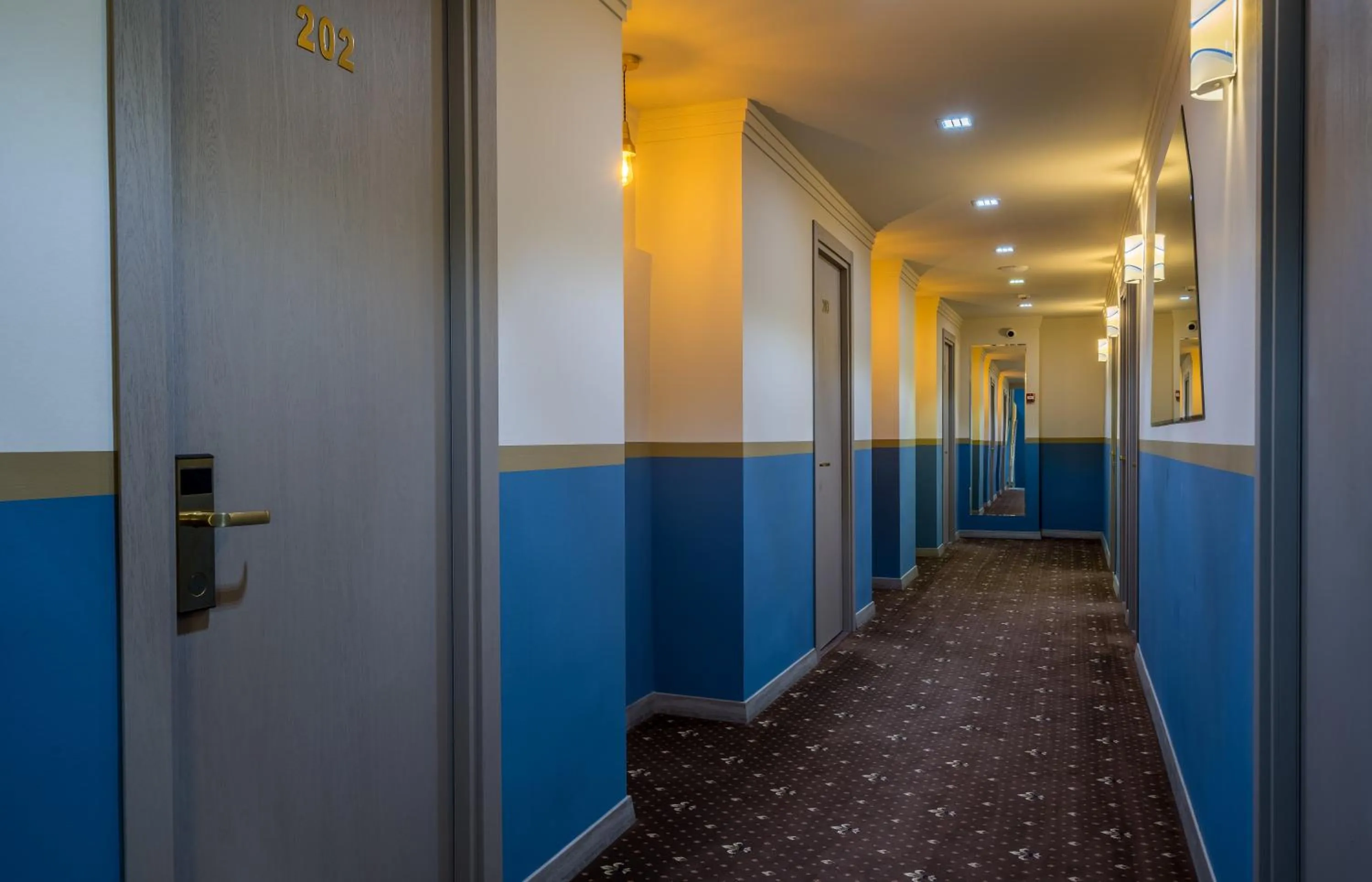 Lobby or reception in Gladius Inn Boutique Hotel by DNT Group