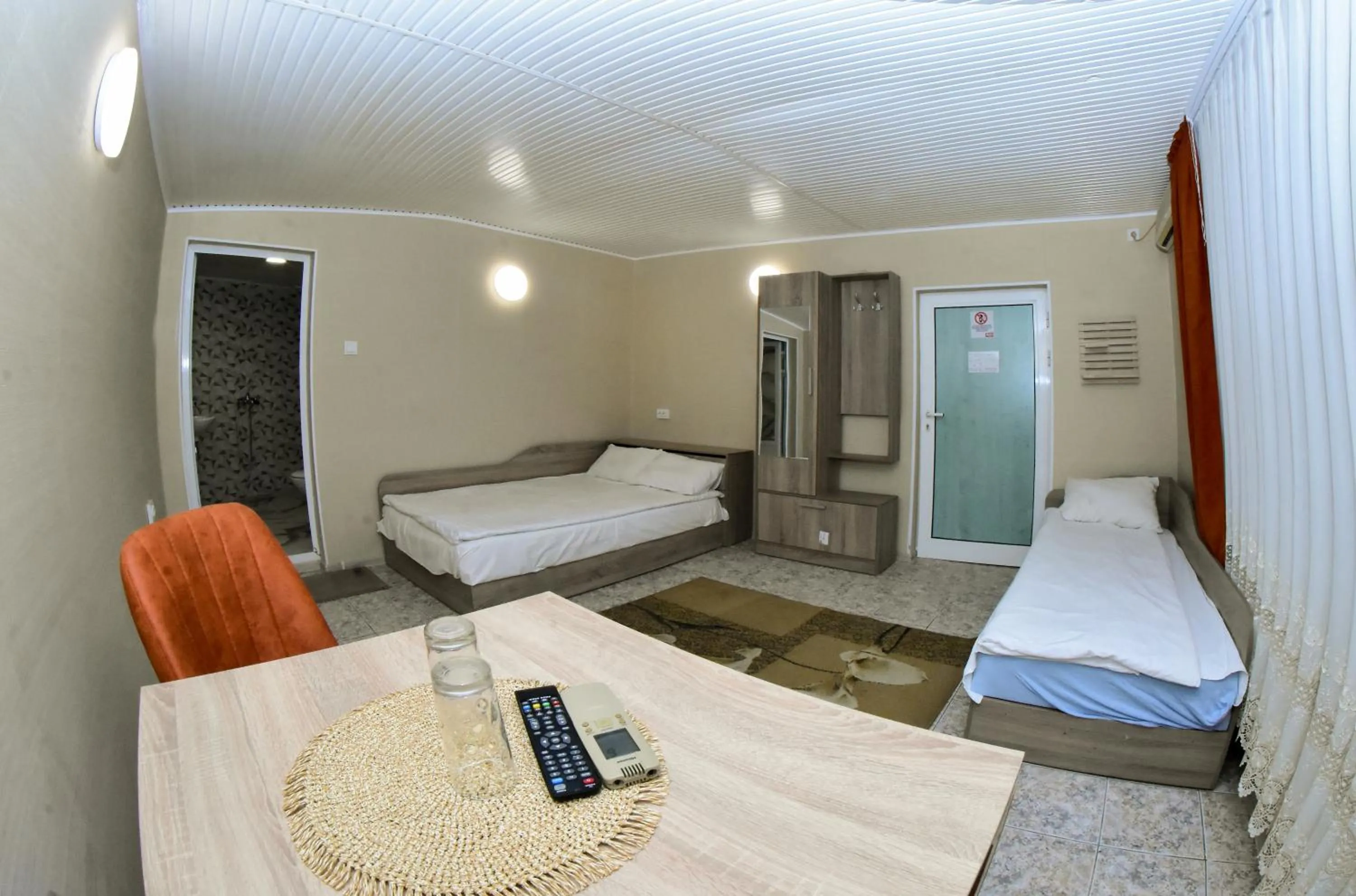 Photo of the whole room, Bed in Hotel Rade 1