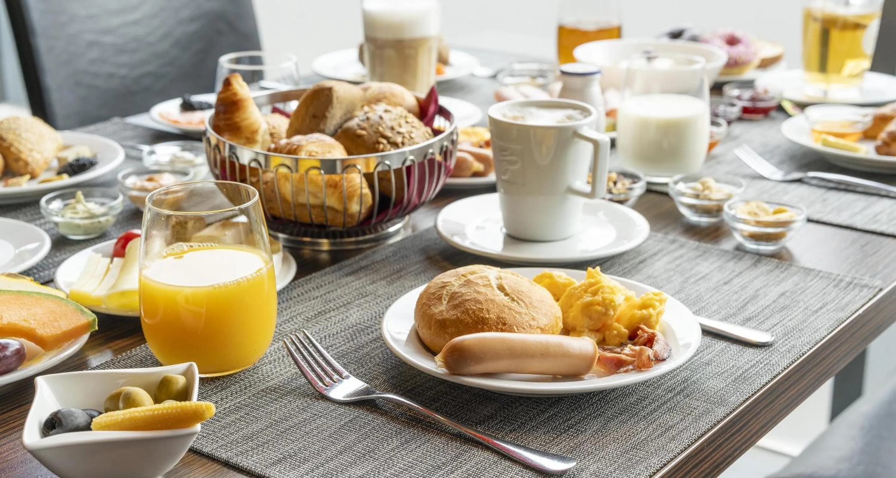 Breakfast in Best Western Plus Plaza Hotel Graz