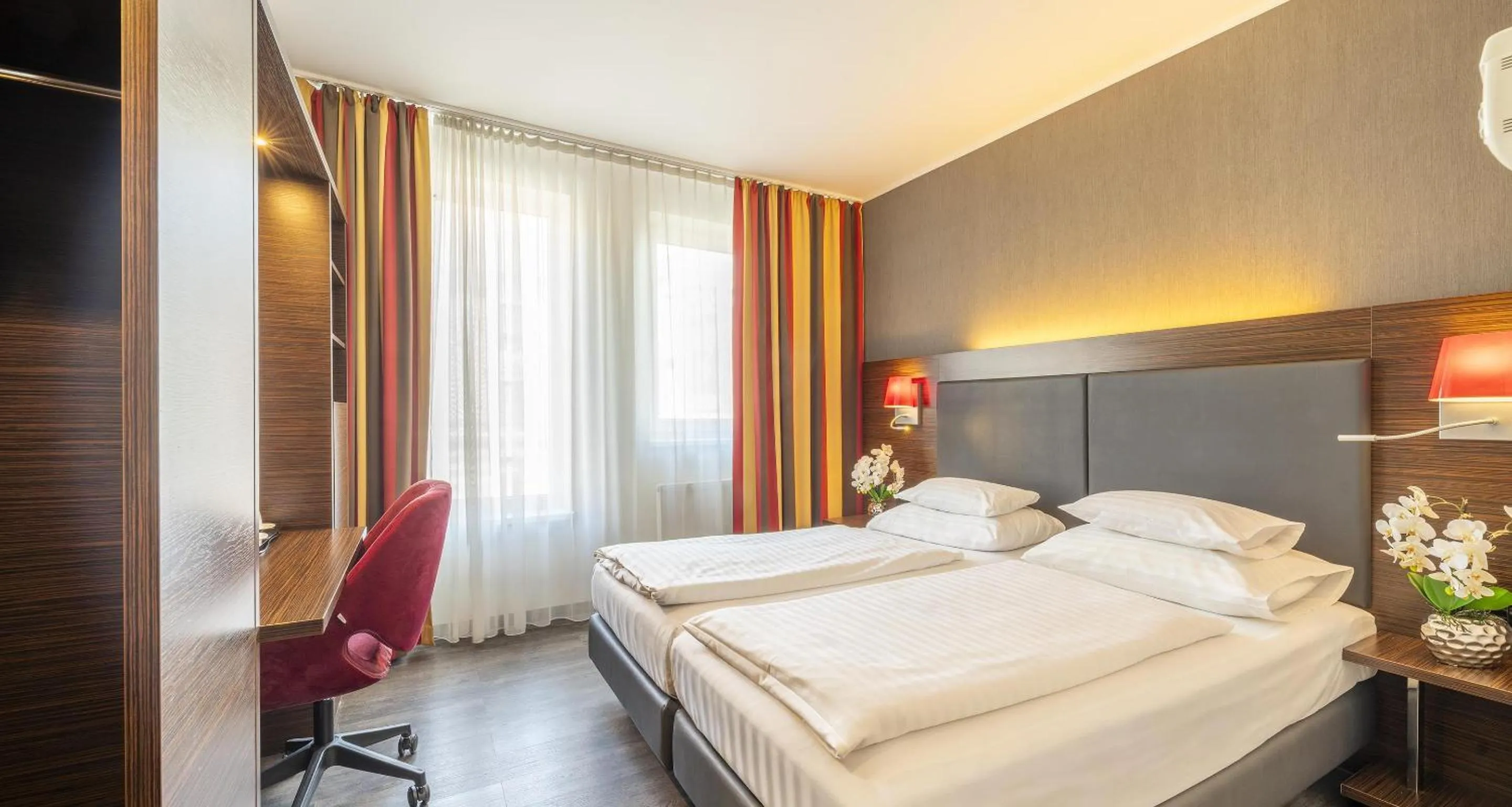 Bedroom, Bed in Best Western Plus Plaza Hotel Graz