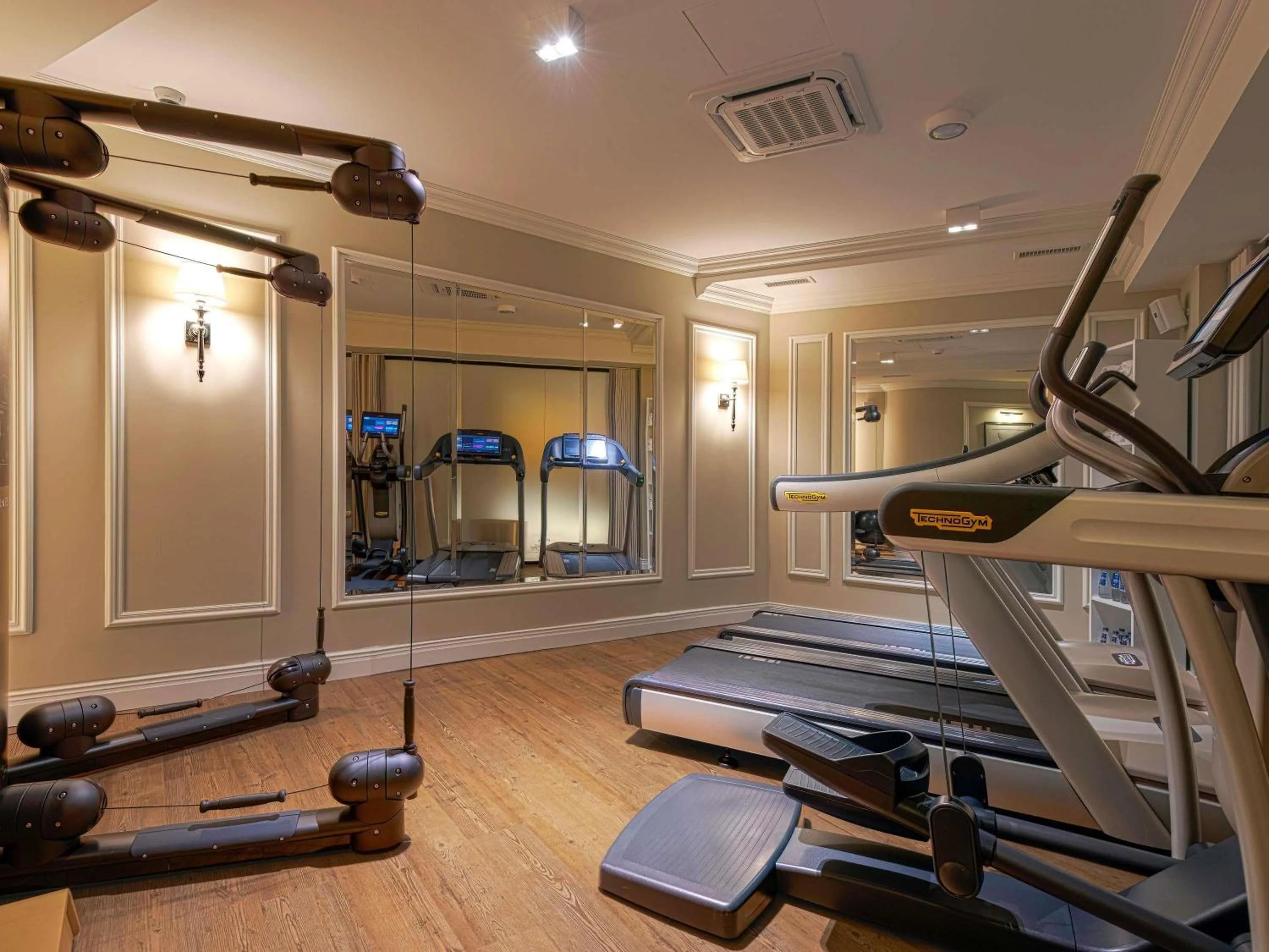 Fitness centre/facilities in Bachleda Luxury Hotel Kraków - MGallery Collection