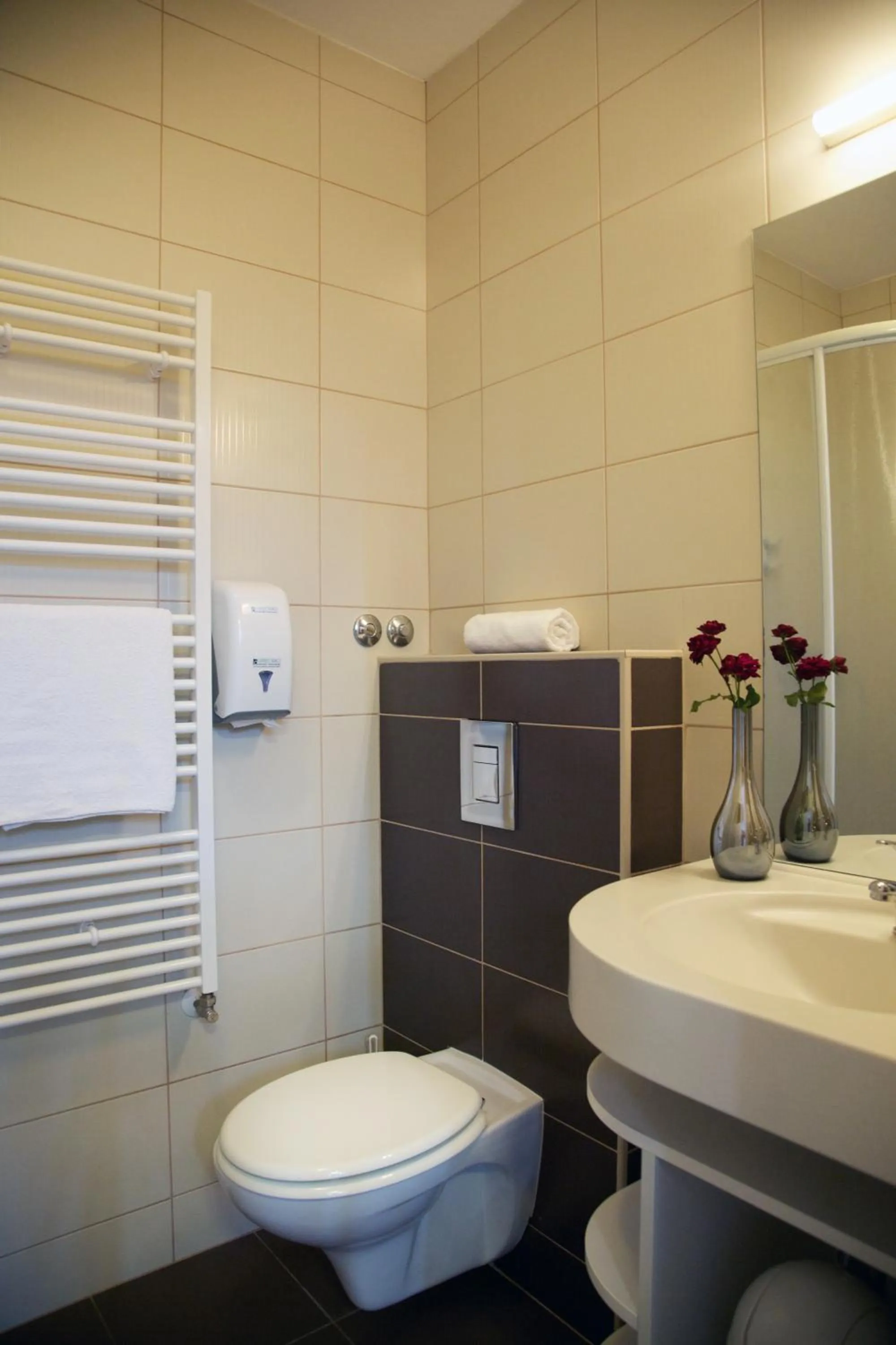 Bathroom in Funk Lounge Hostel