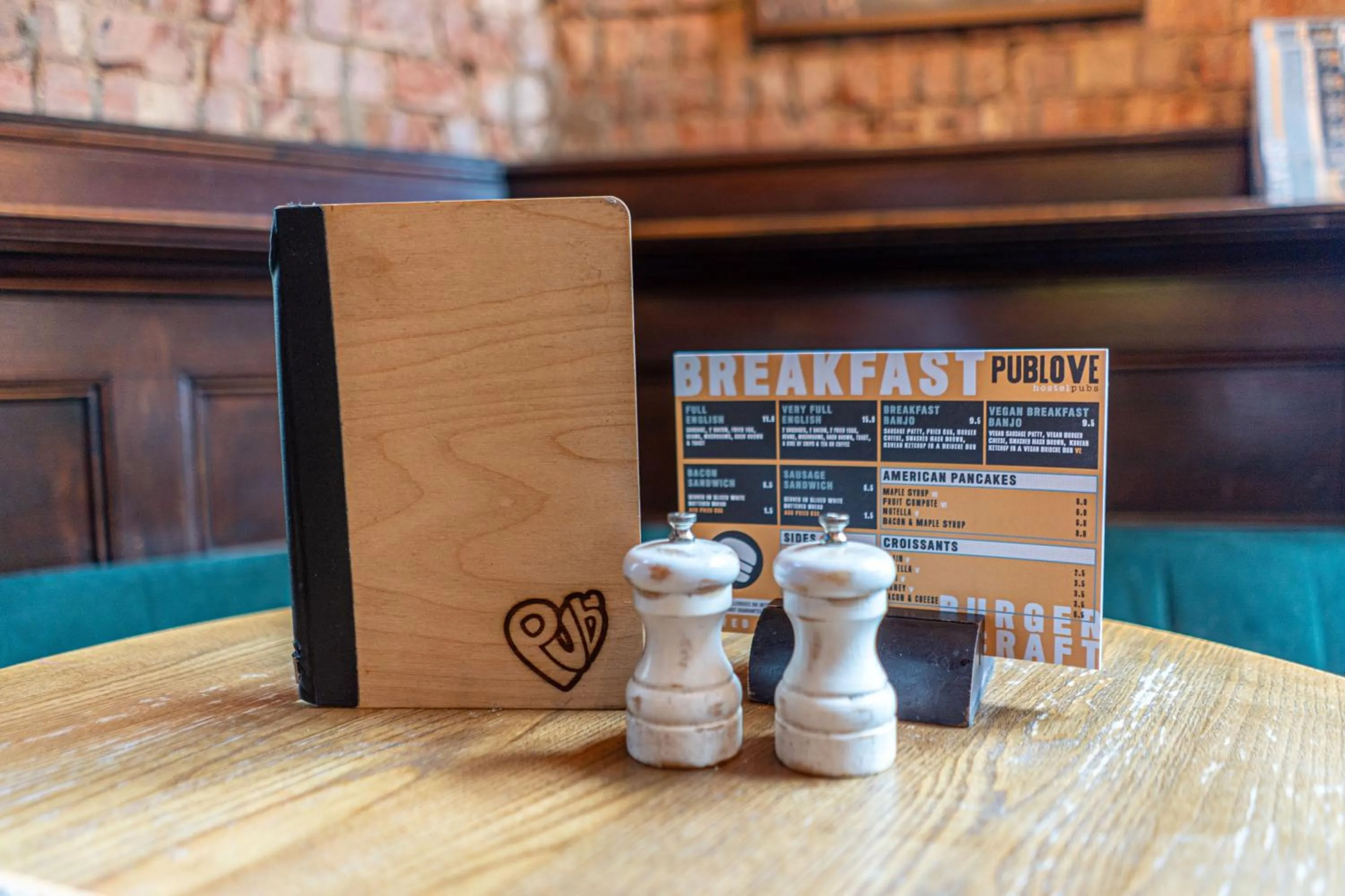 Breakfast in PubLove @ The Green man, Paddington