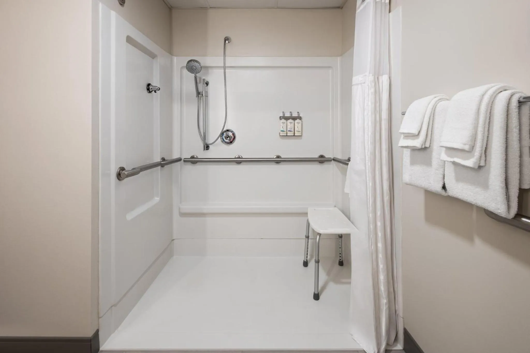 Bathroom in Holiday Inn Express and Suites Meriden by IHG