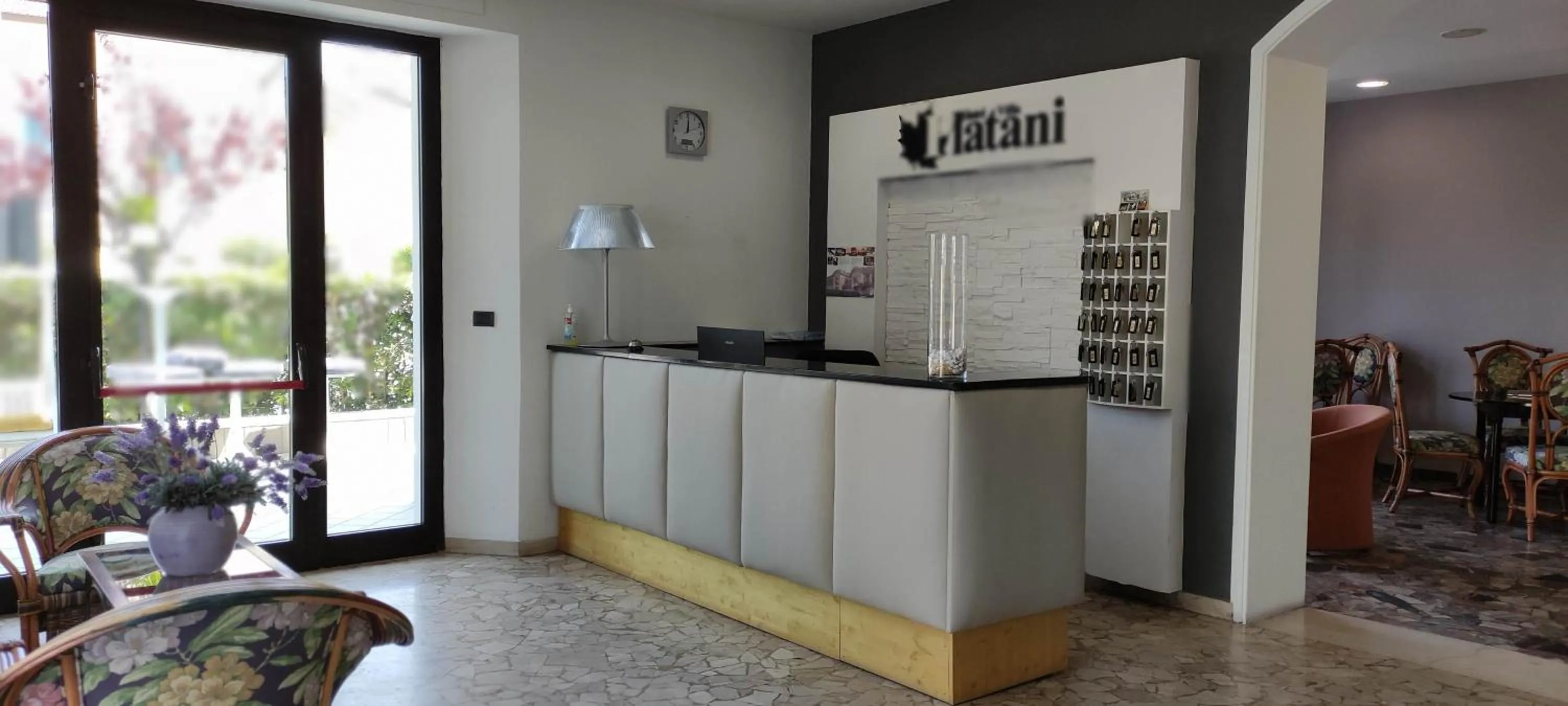 Lobby or reception in Hotel Villa Platani