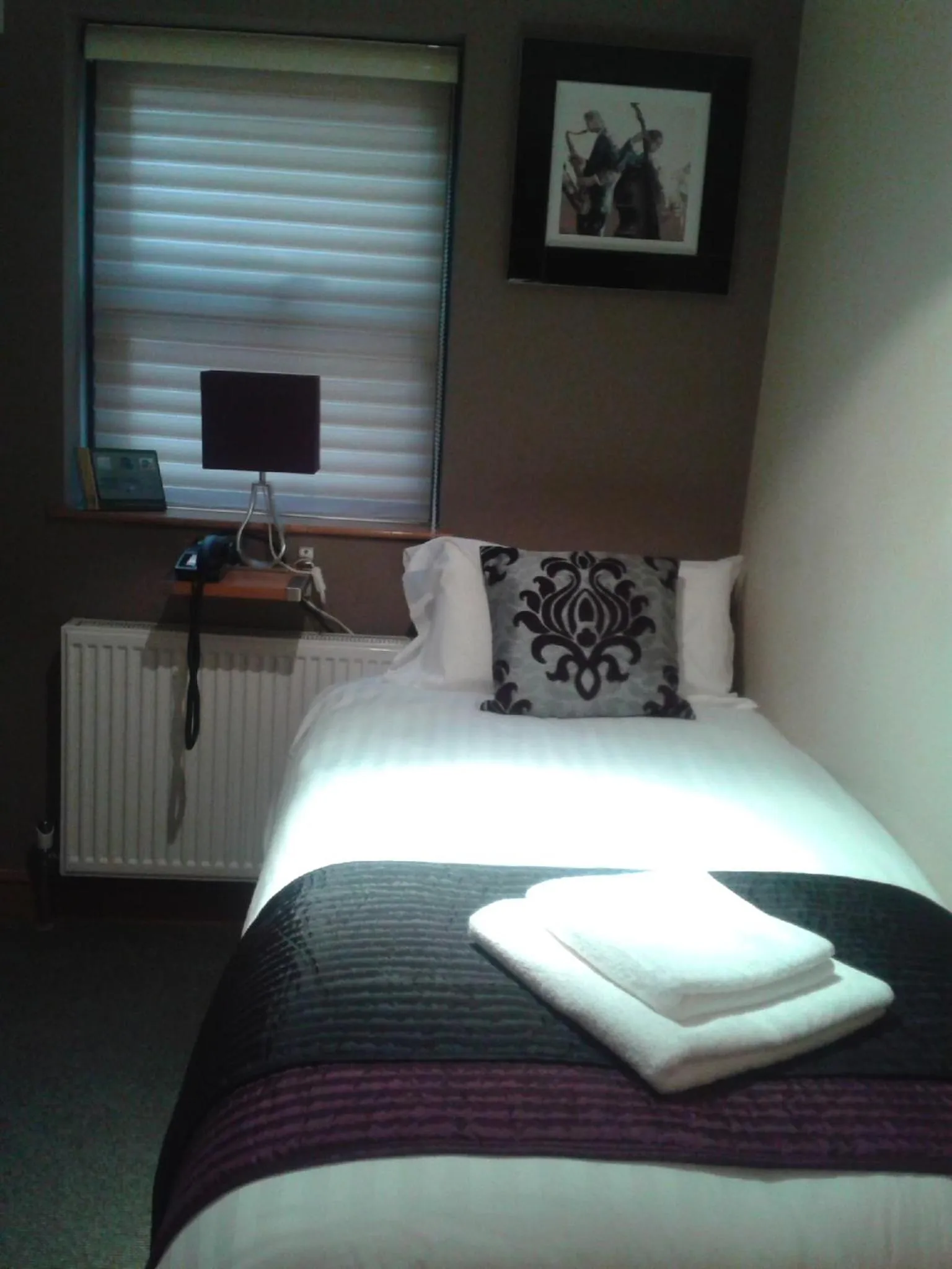 Bedroom, Bed in Homestay Hotel Heathrow