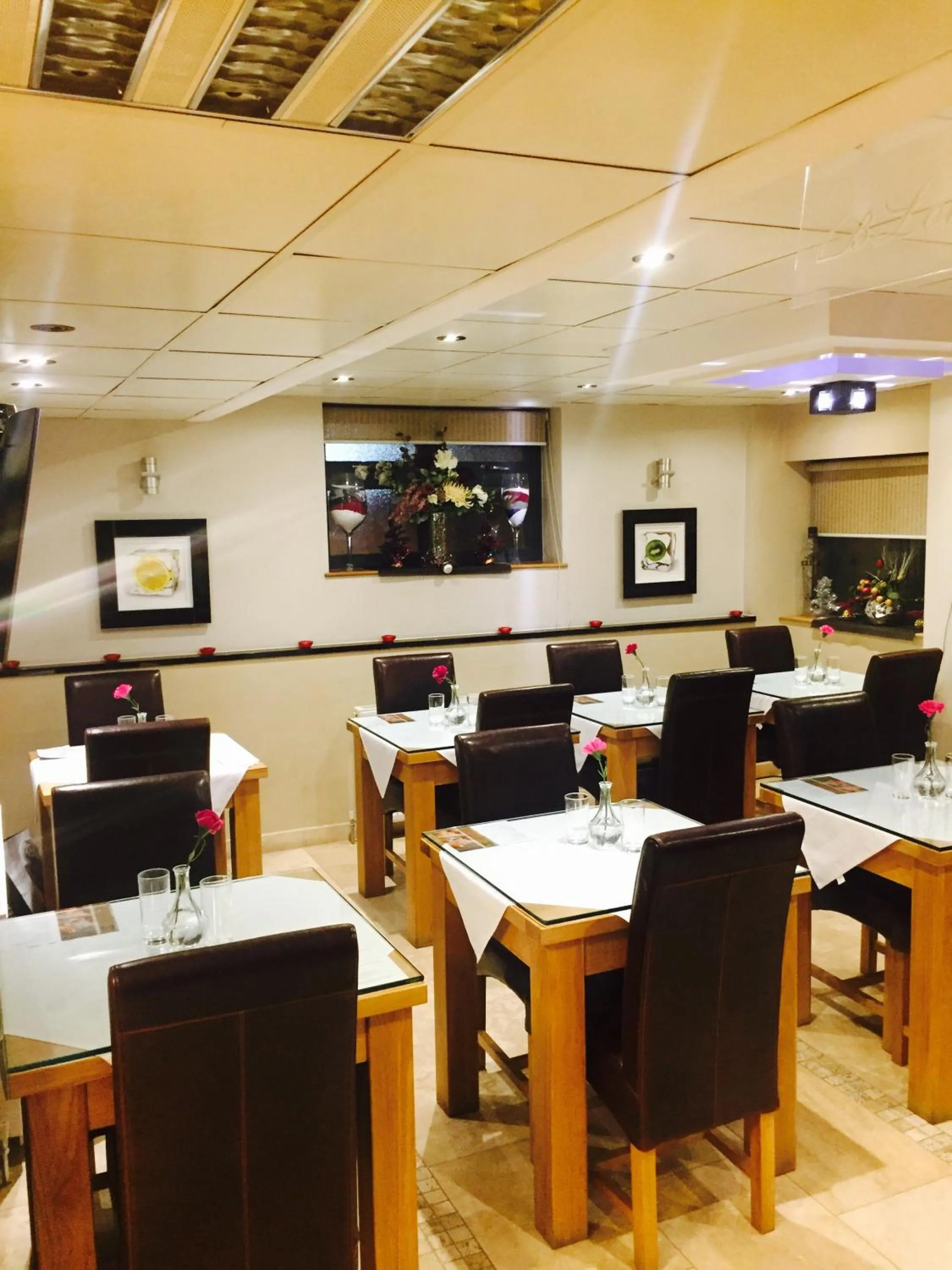 Patio in Homestay Hotel Heathrow