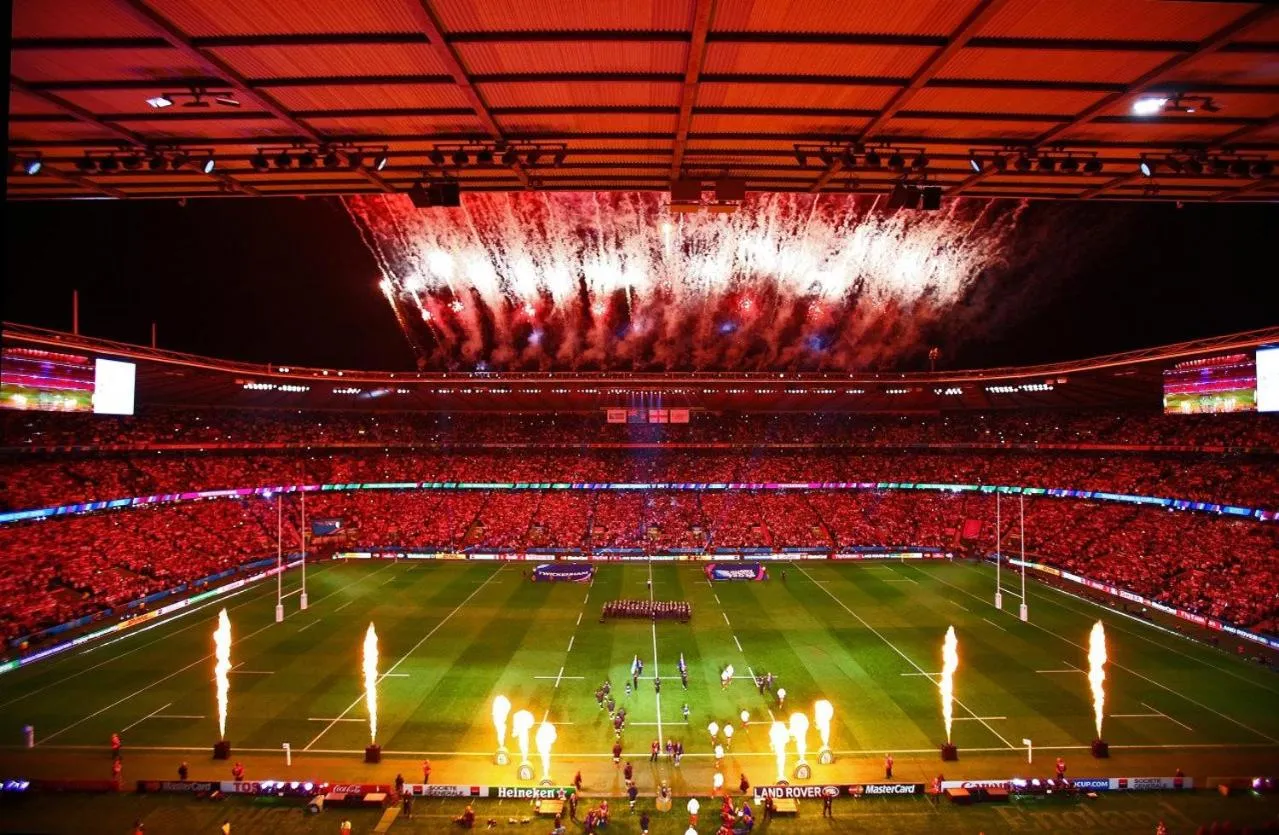 Staff in Homestay Hotel Heathrow