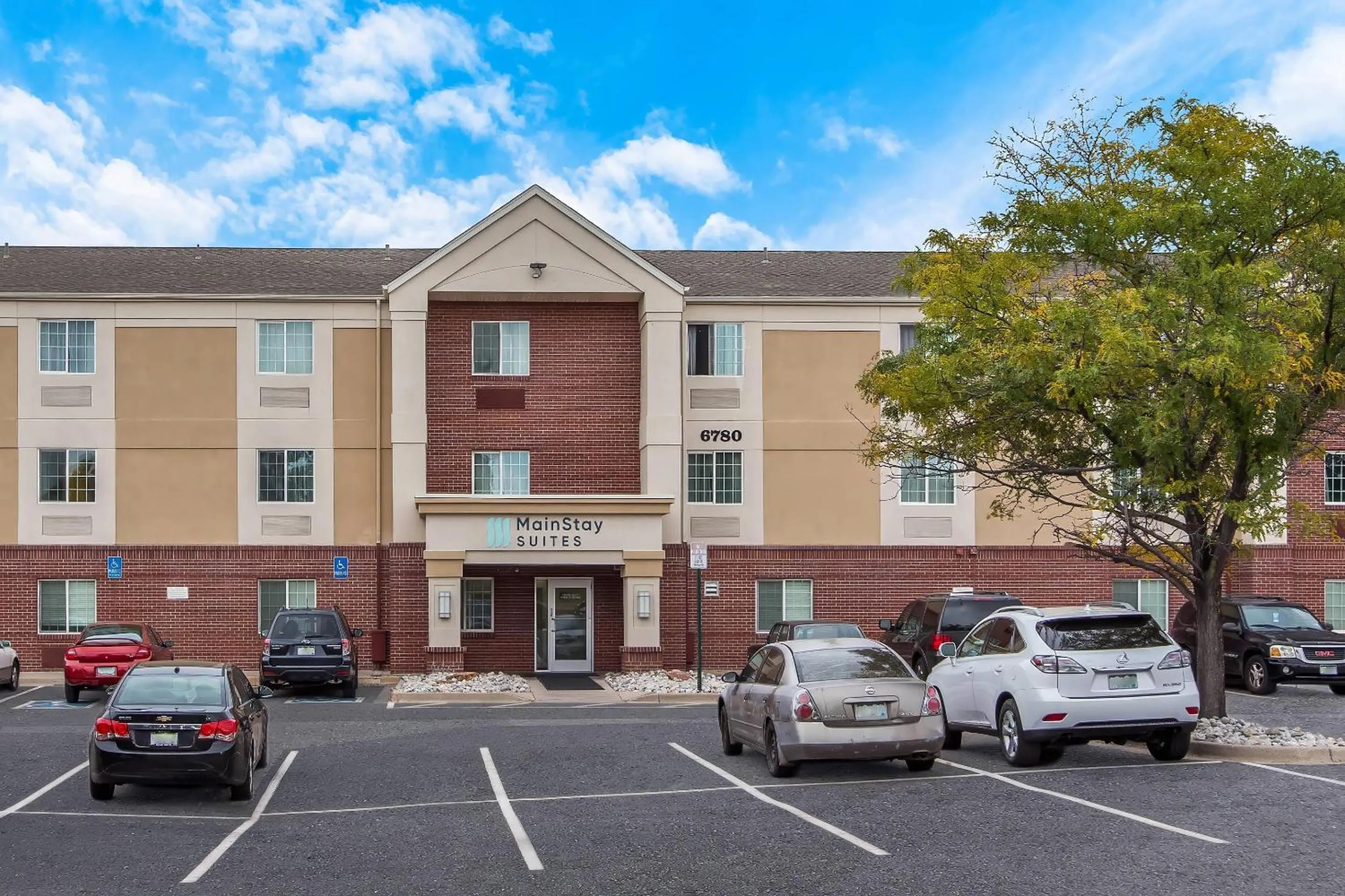 Property building in MainStay Suites Denver Tech Center
