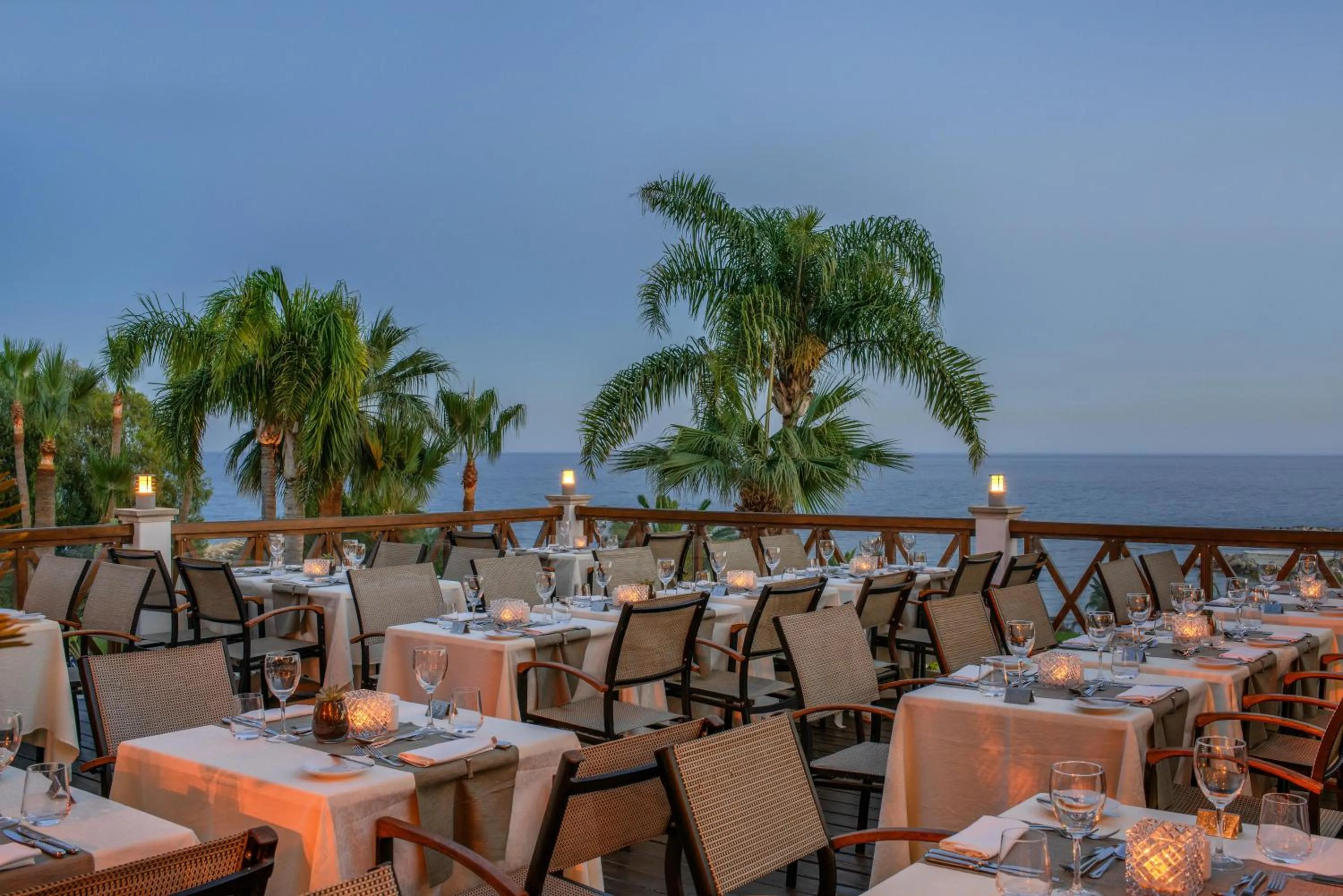Restaurant/places to eat in Mediterranean Beach Hotel