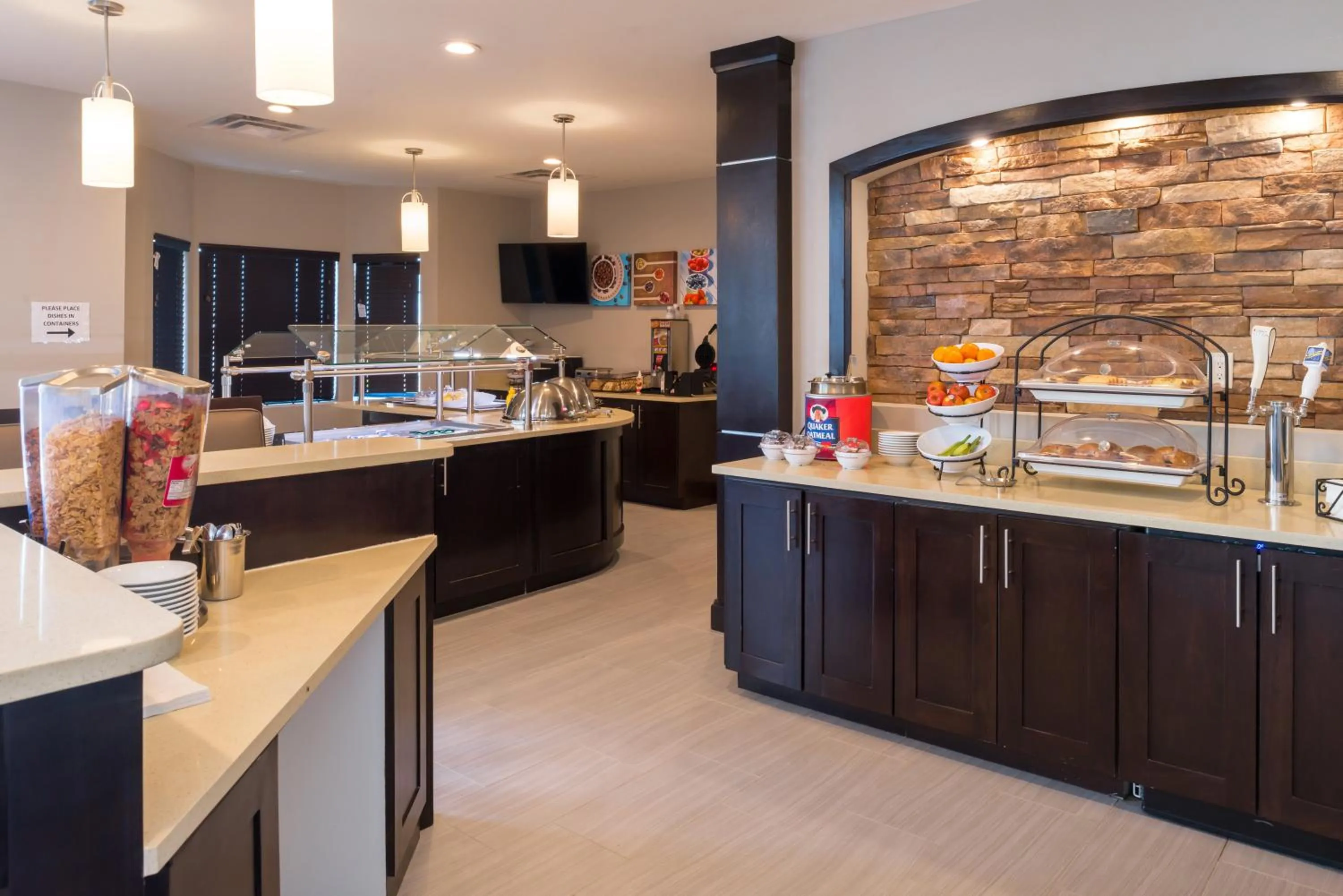 Restaurant/places to eat in Staybridge Suites - Pecos by IHG