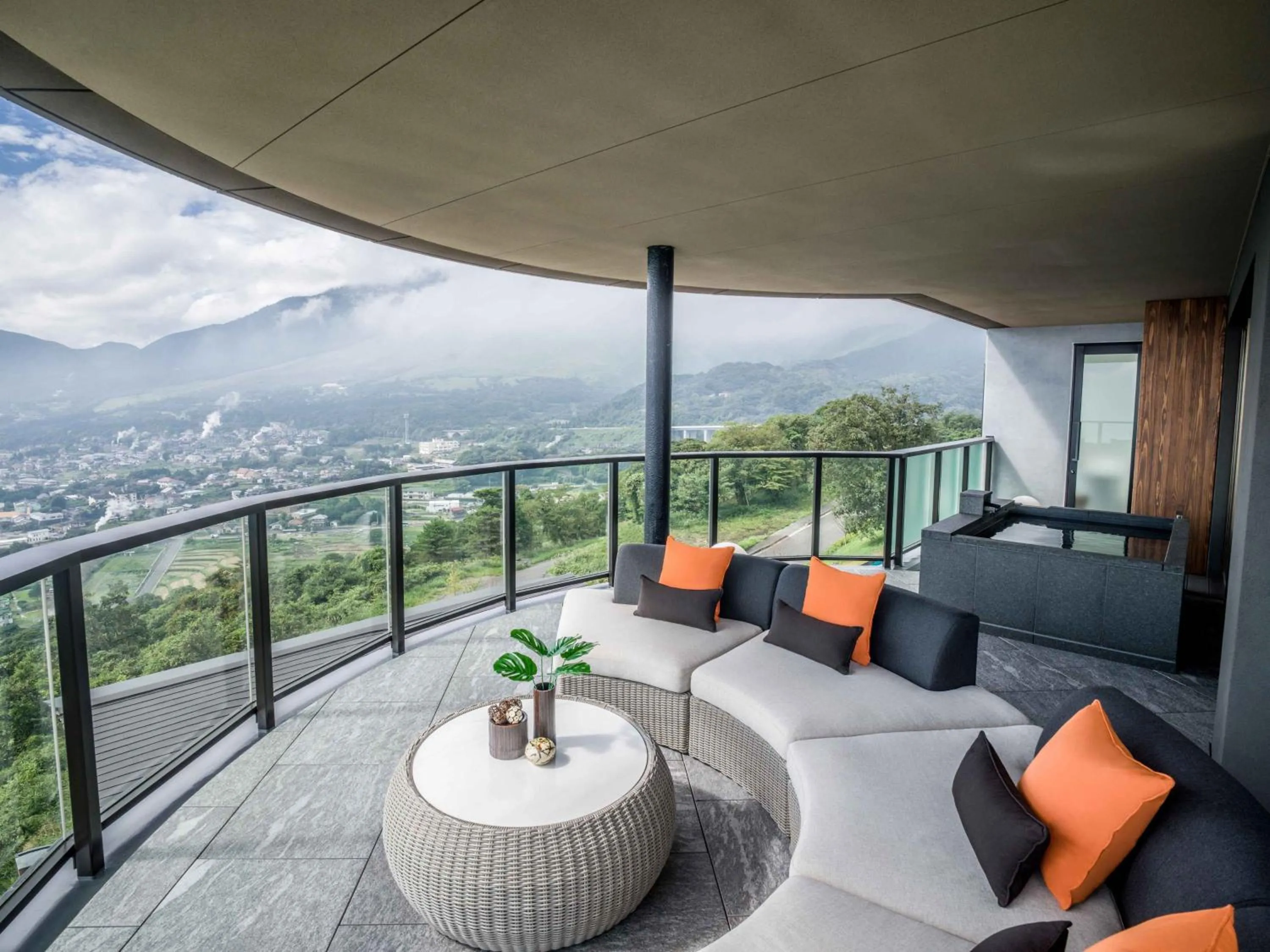 Photo of the whole room in ANA InterContinental Beppu Resort & Spa by IHG