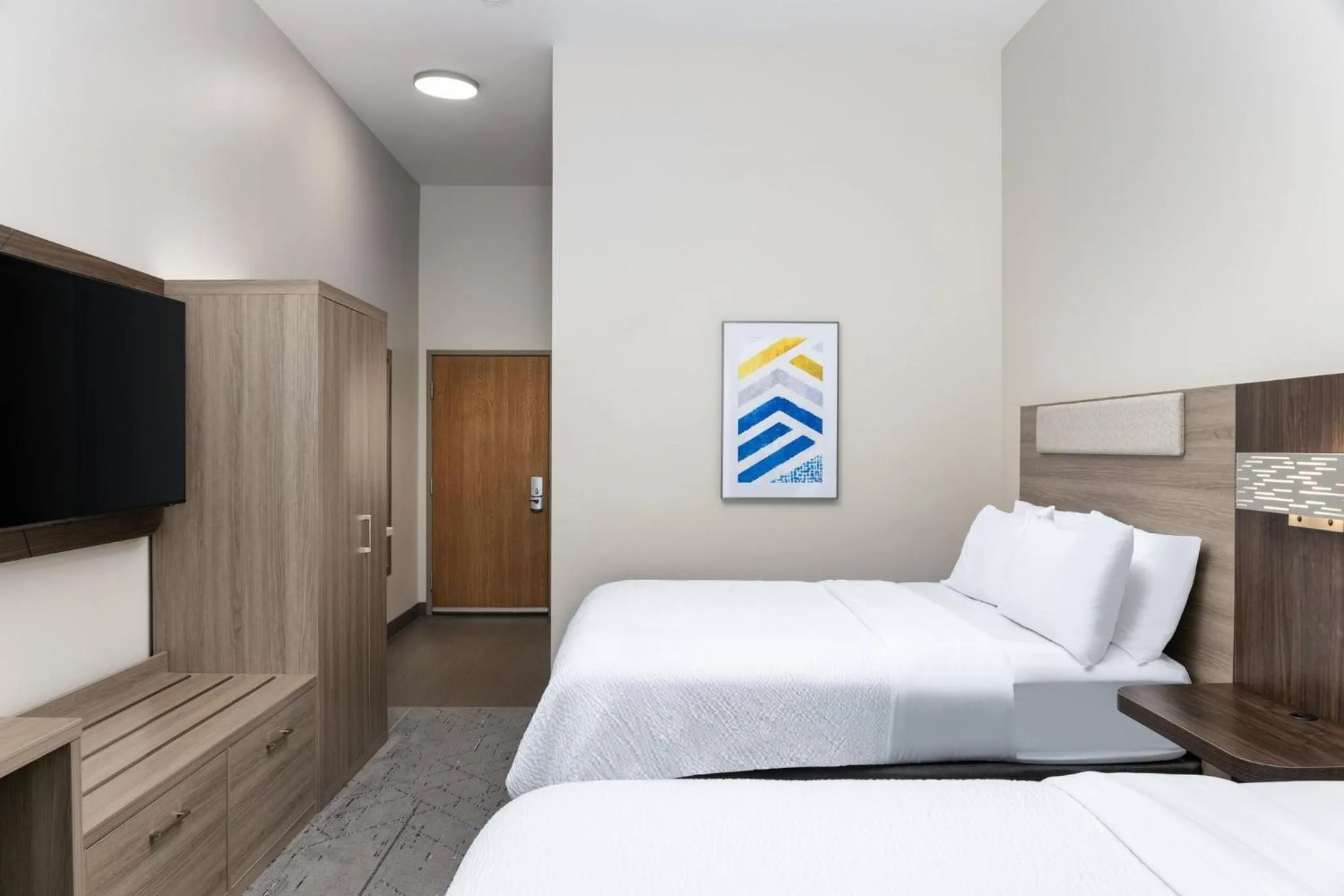 Photo of the whole room, Bed in Holiday Inn Express Hotel & Suites North Sequim by IHG