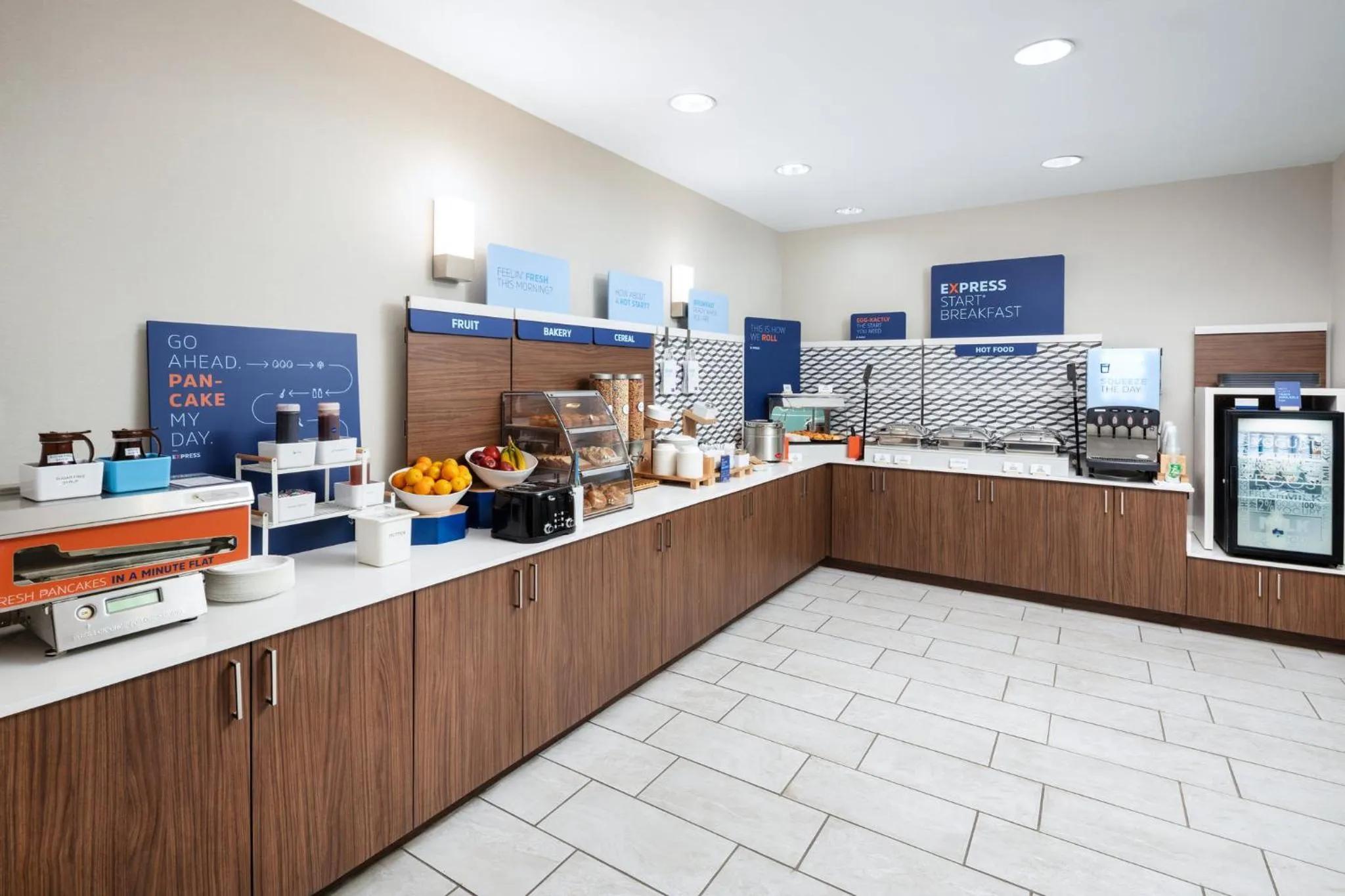 Breakfast in Holiday Inn Express Hotel & Suites North Sequim by IHG