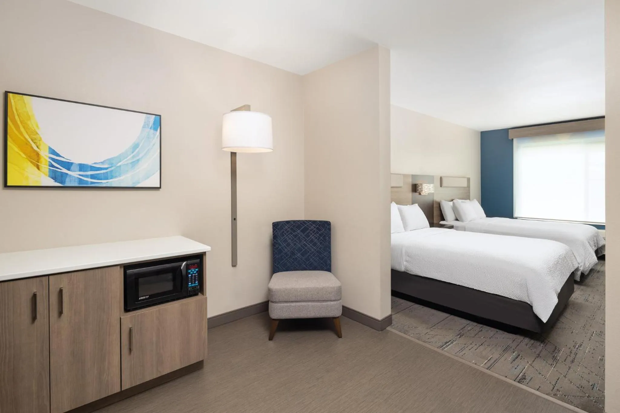 Photo of the whole room, Bed in Holiday Inn Express Hotel & Suites North Sequim by IHG