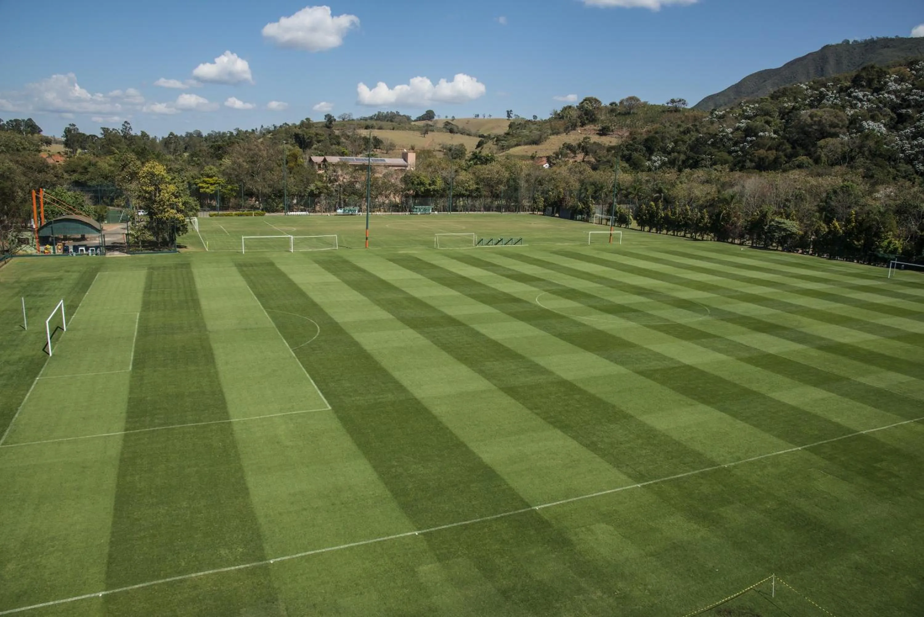 Inner courtyard view in Oscar Inn Eco Resort