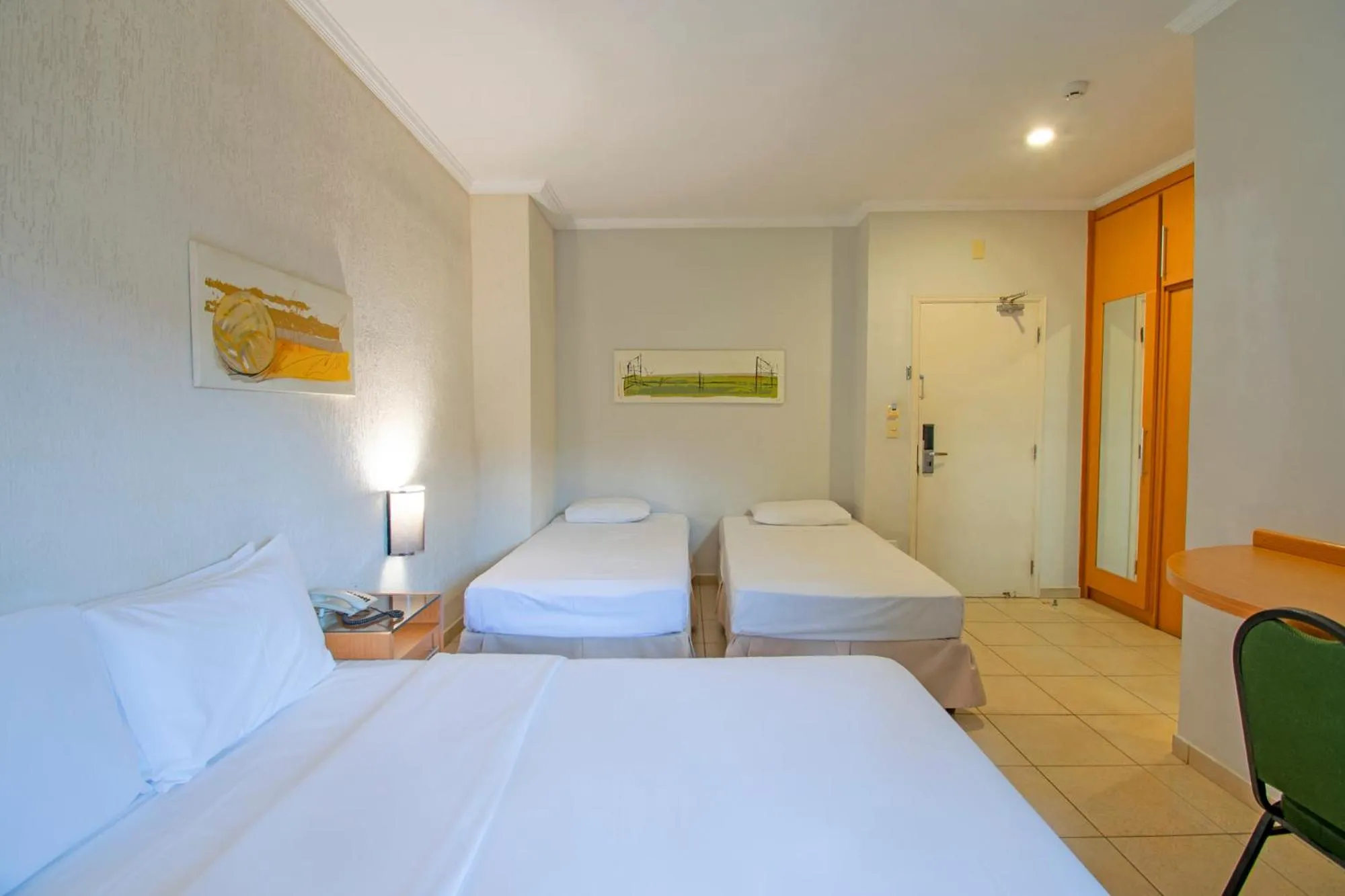 Bedroom, Bed in Oscar Inn Eco Resort