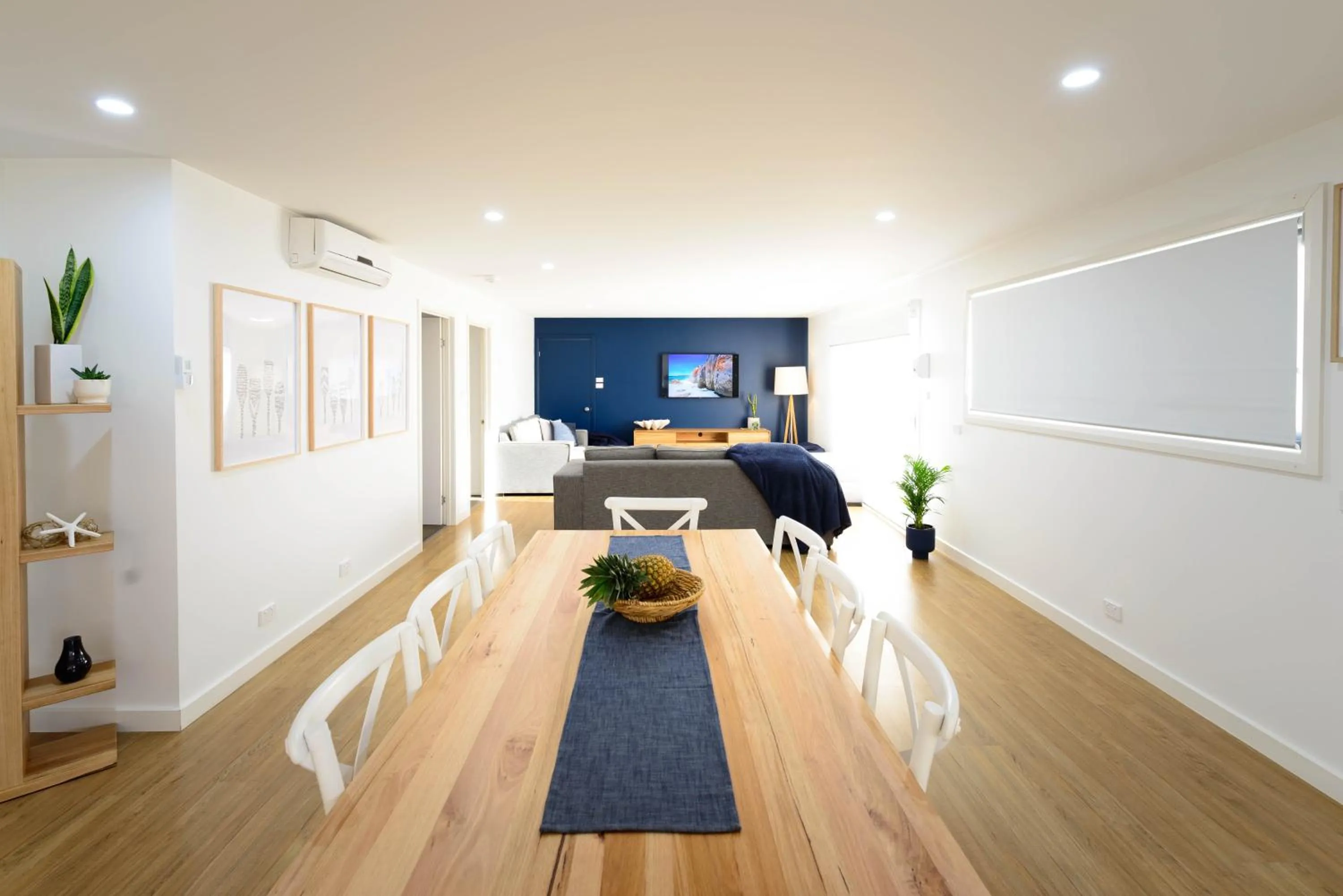 Four-Bedroom House in Georges Bay Apartments