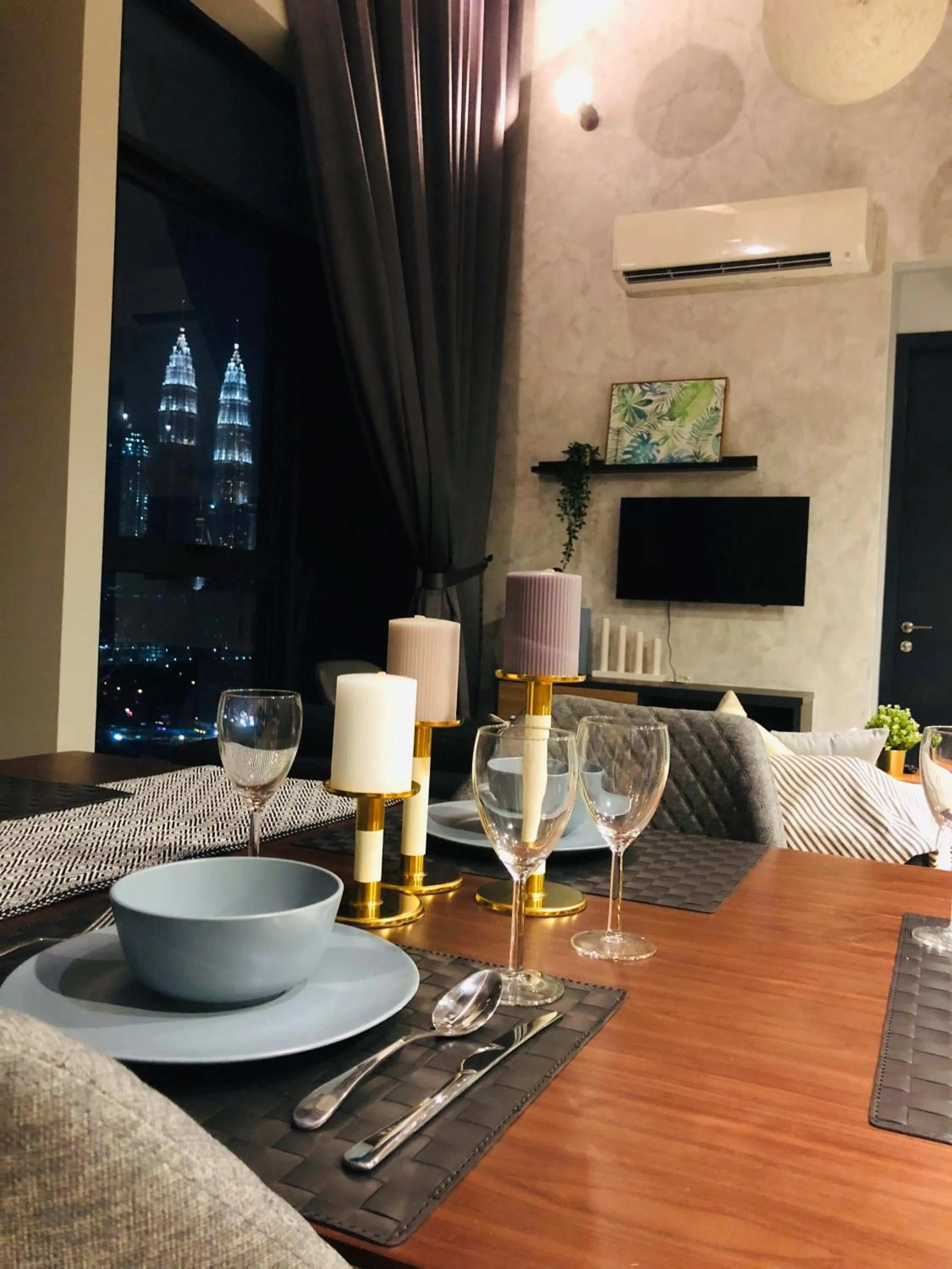 Expressionz Suites, KLCC by Ozfun