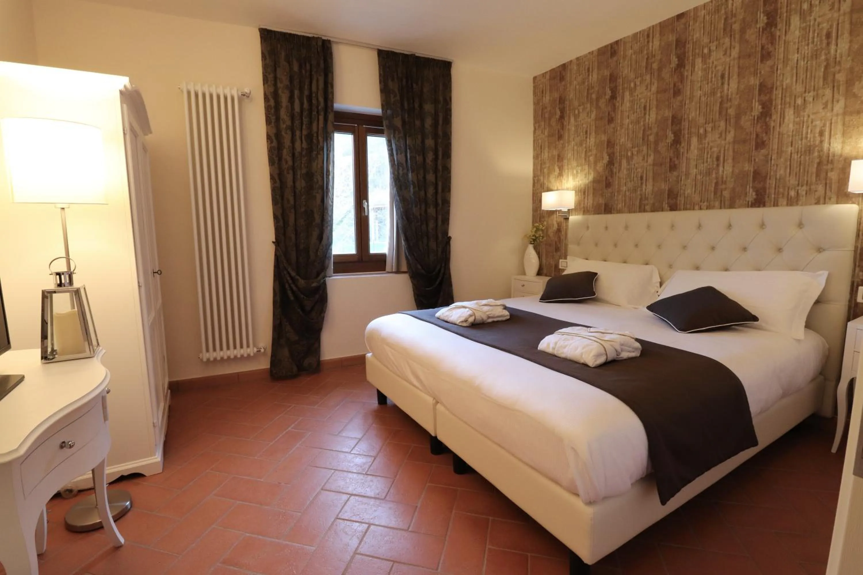 Bedroom, Bed in Borgo di Villa Cellaia Resort & SPA