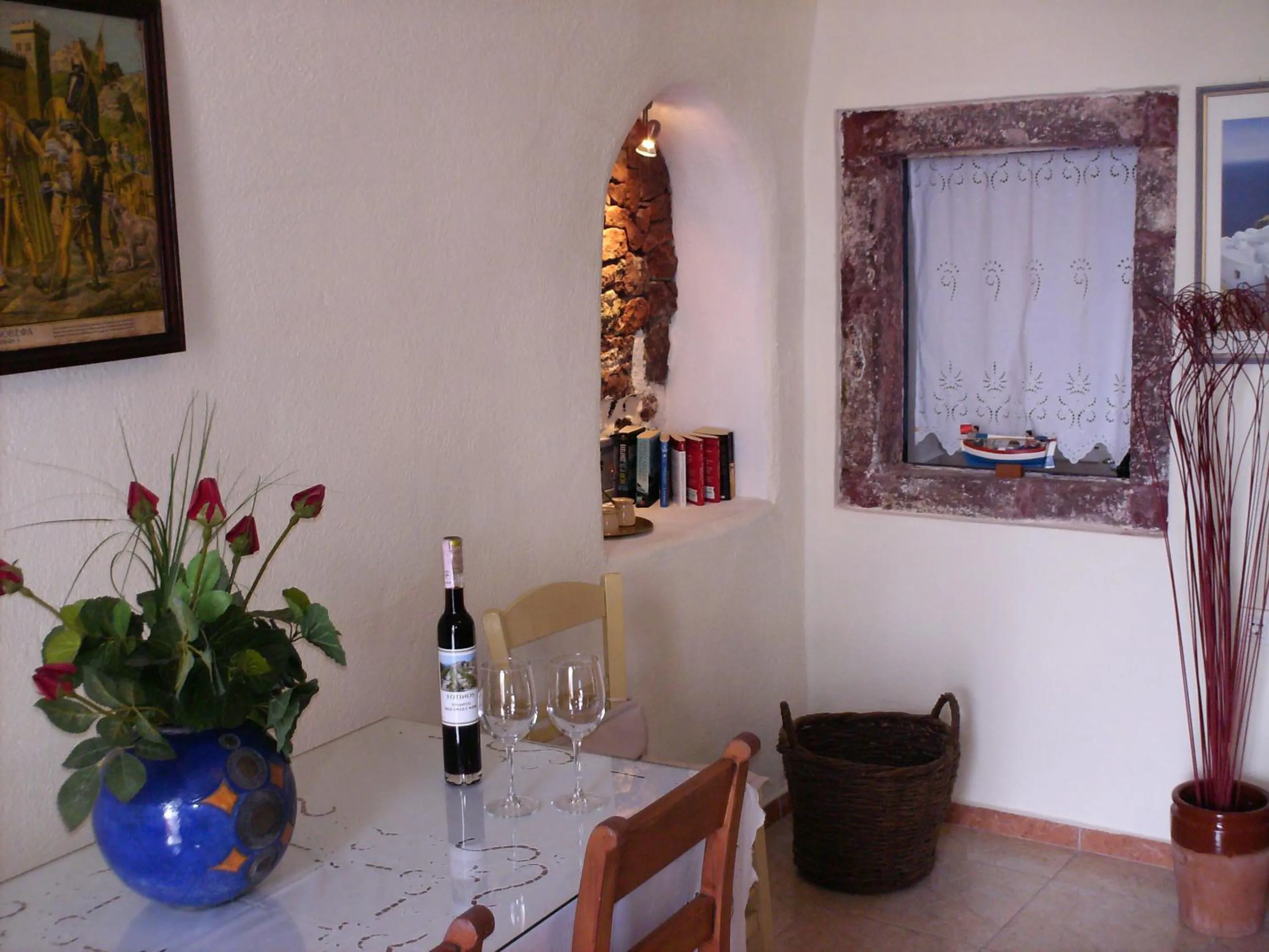 Property building in Fotinos Houses