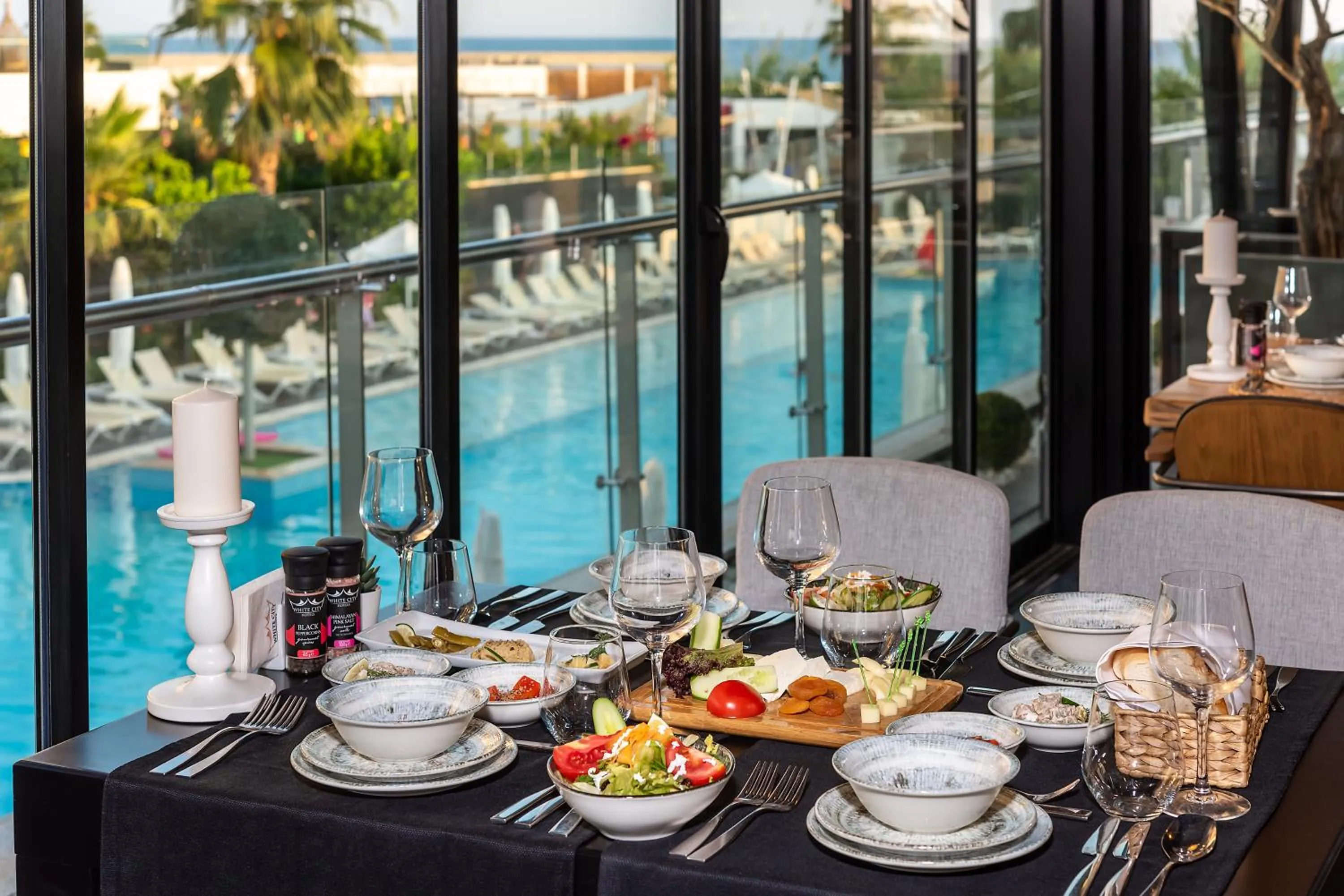 Food and drinks in White City Resort Hotel - Ultra All Inclusive